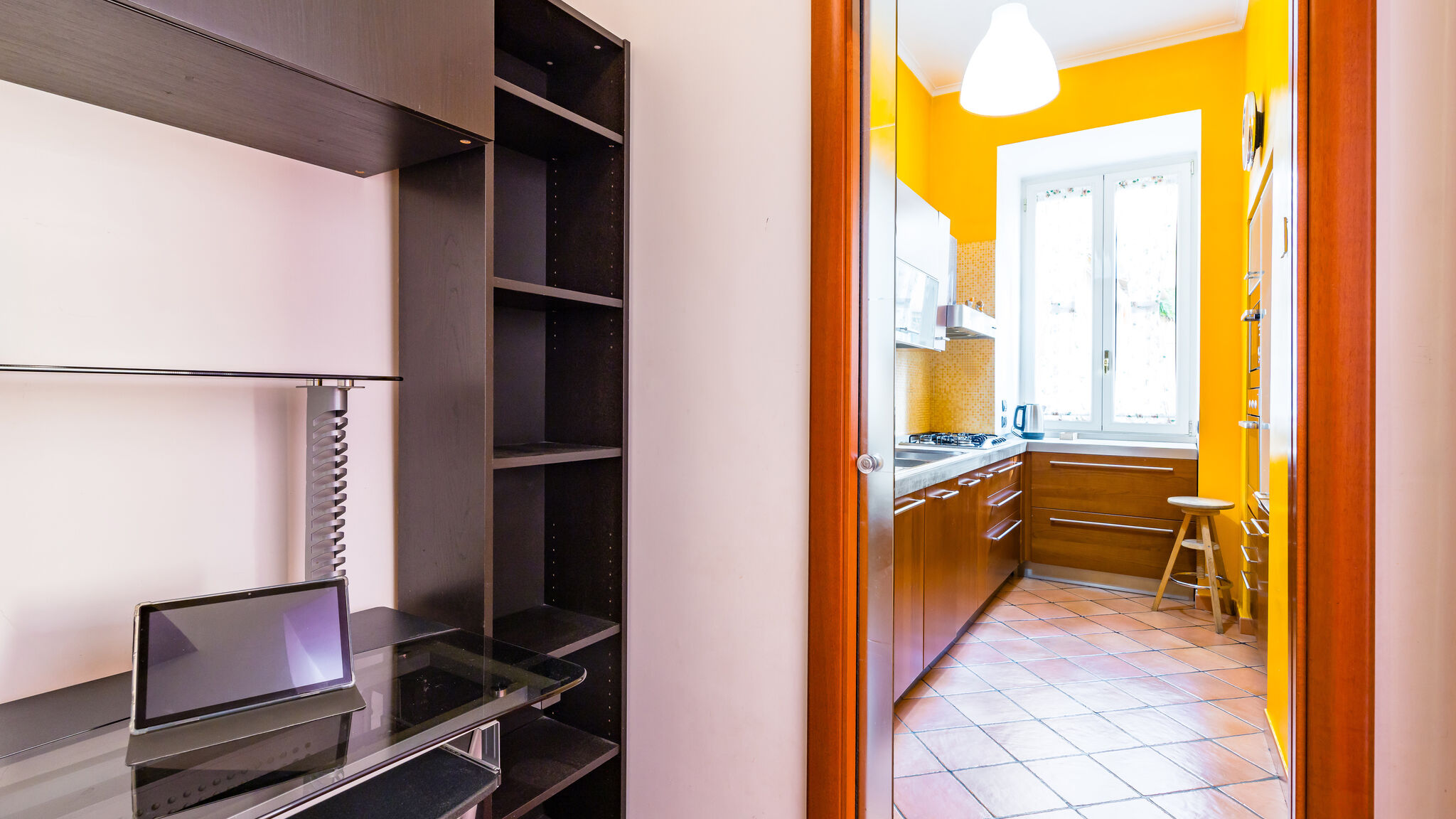 Italianway Napoli Montesanto Flow Flat by Napoliapartments