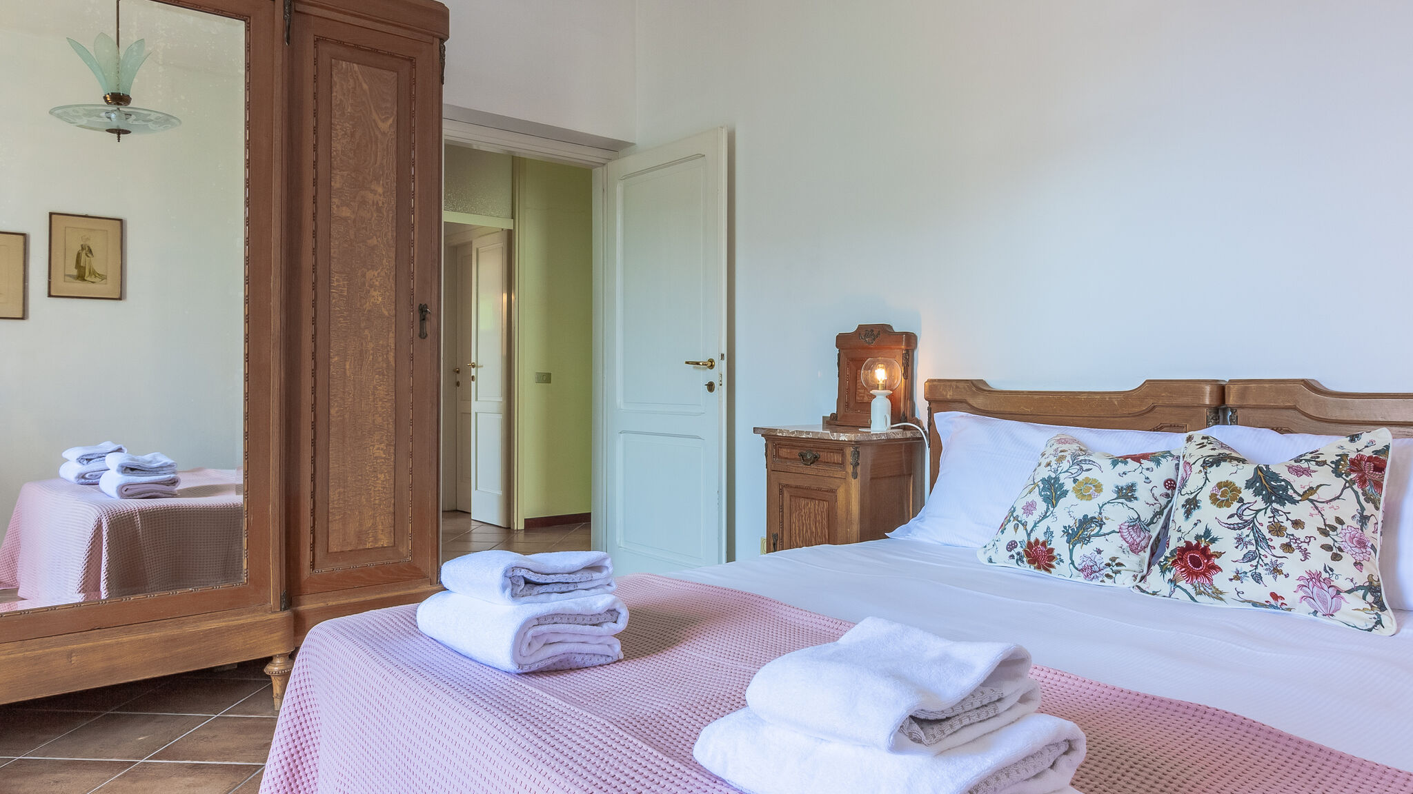 Italianway Bellagio Villa Gard Family House