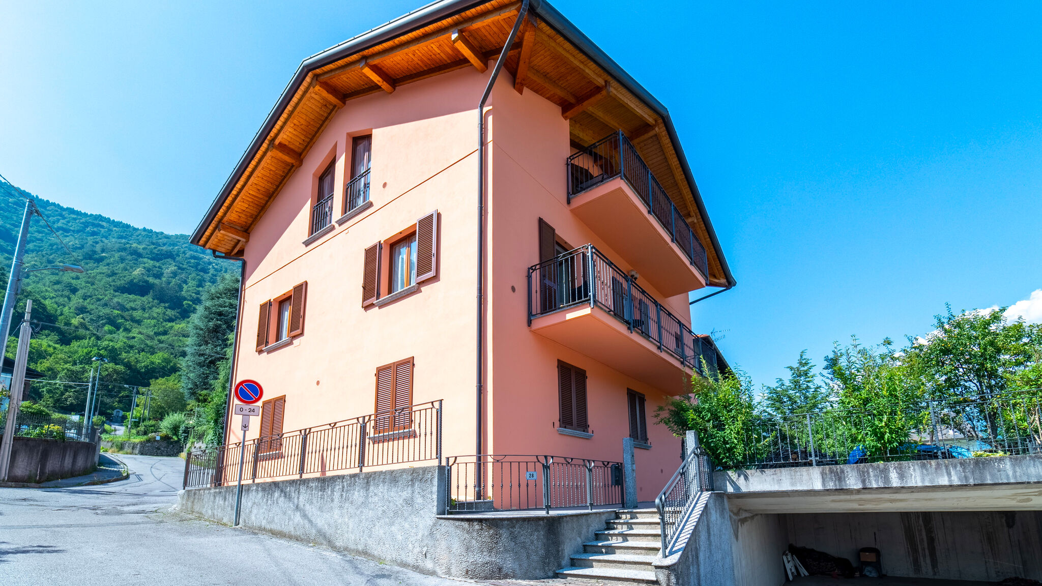 Italianway Valbrona Antico Lavatoio Valbrona