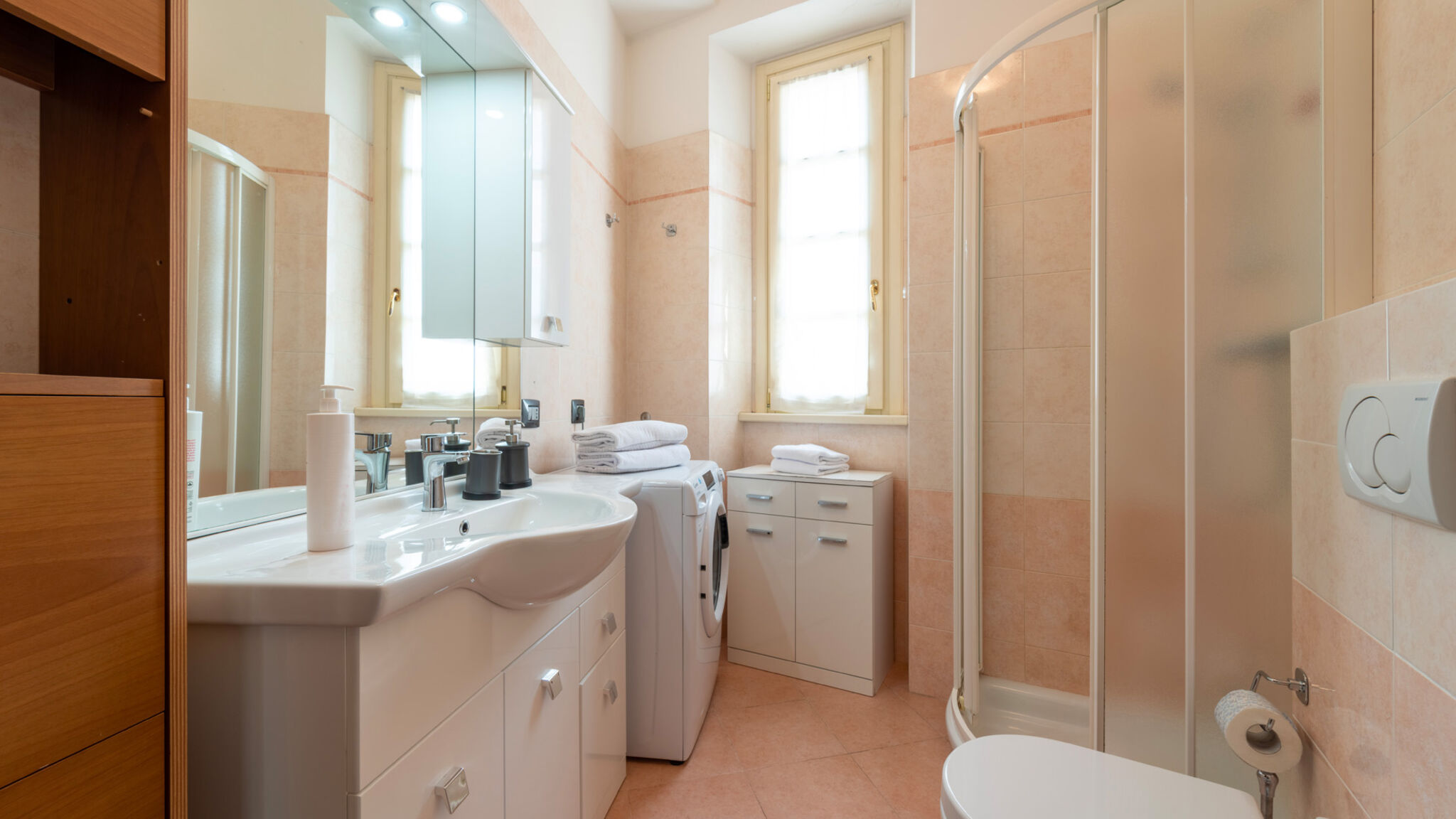 Italianway Bellagio Green Tulip Lake View