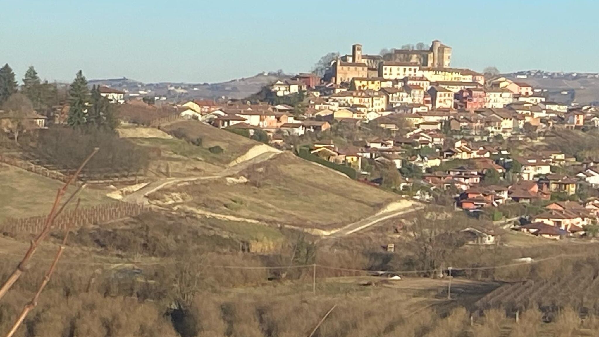 Italianway Roddi Casa a Roddi con vista sulle Colline