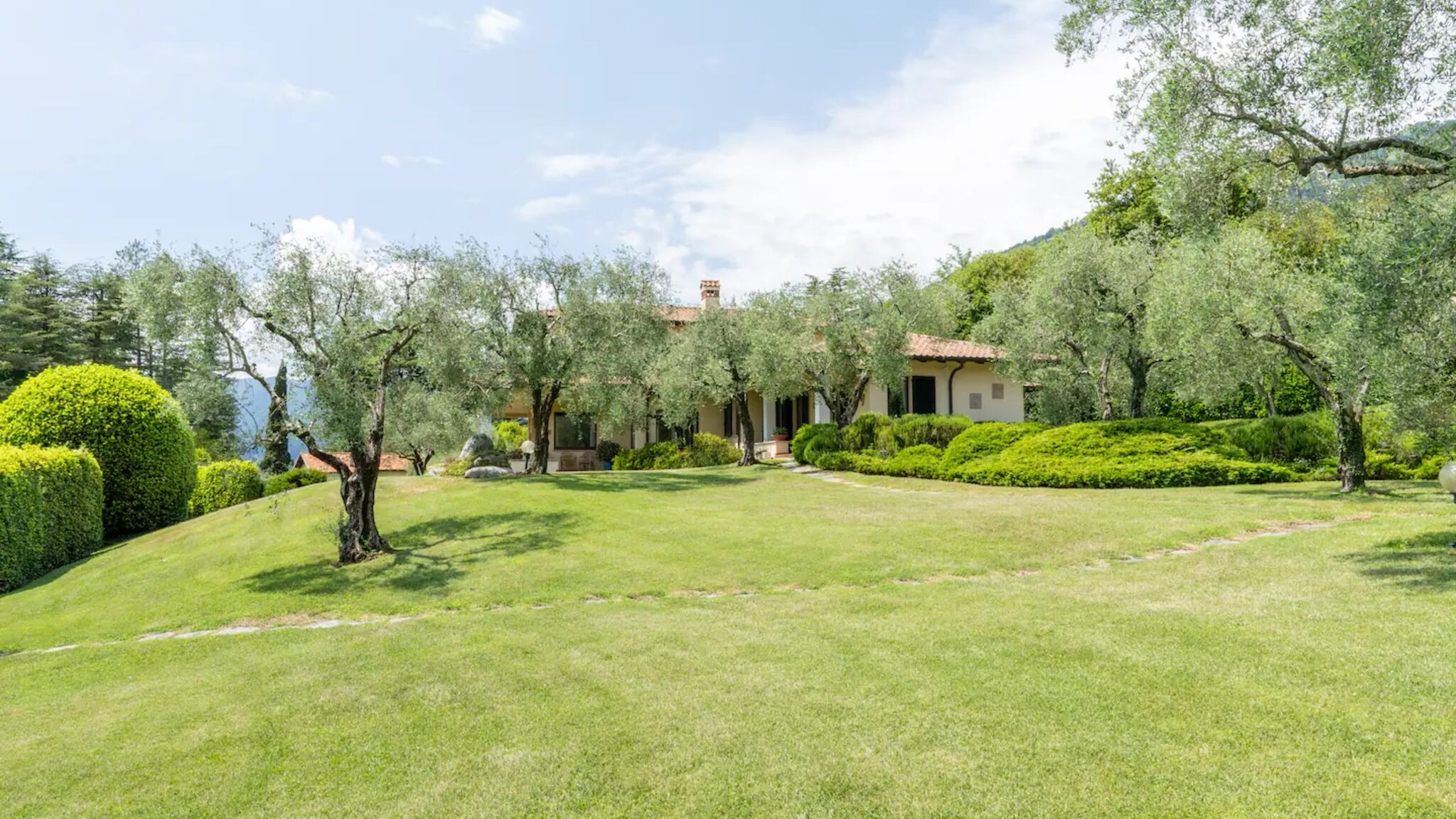 Italianway Tremezzina Villa Lyris by My Villa Collection