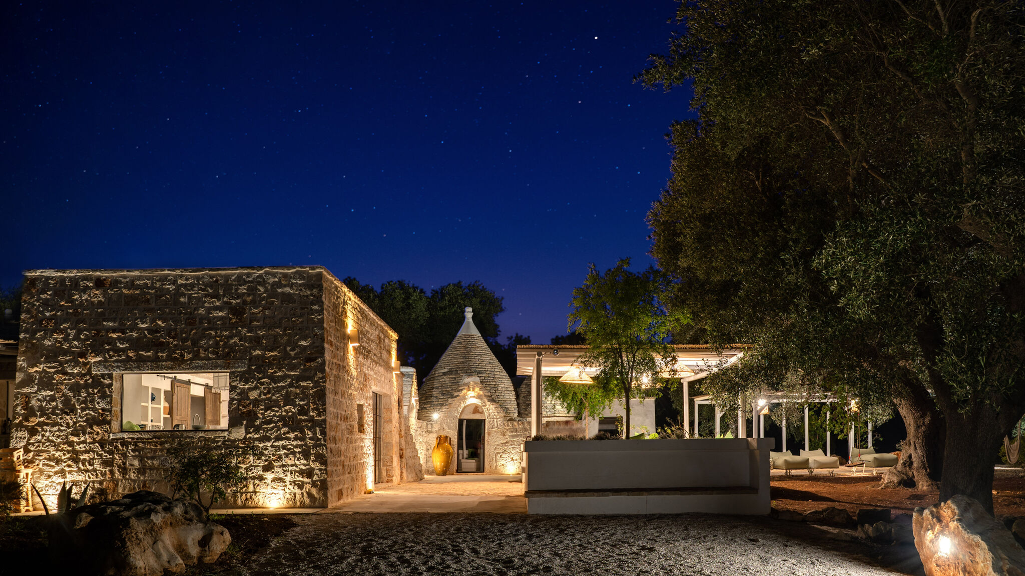 Italianway Ceglie Messapica Trulli, cicale e olive - Le Case di Valentina