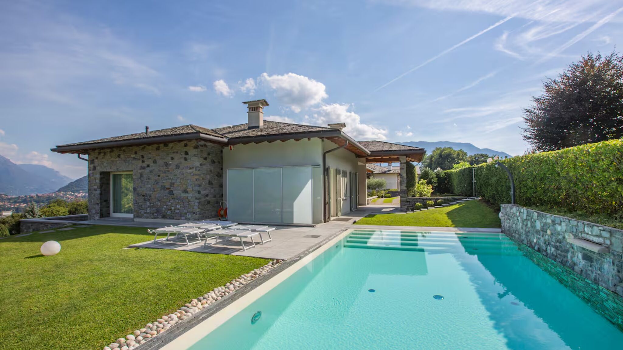 Italianway Griante Villa Miraggio by MyVillaCollection