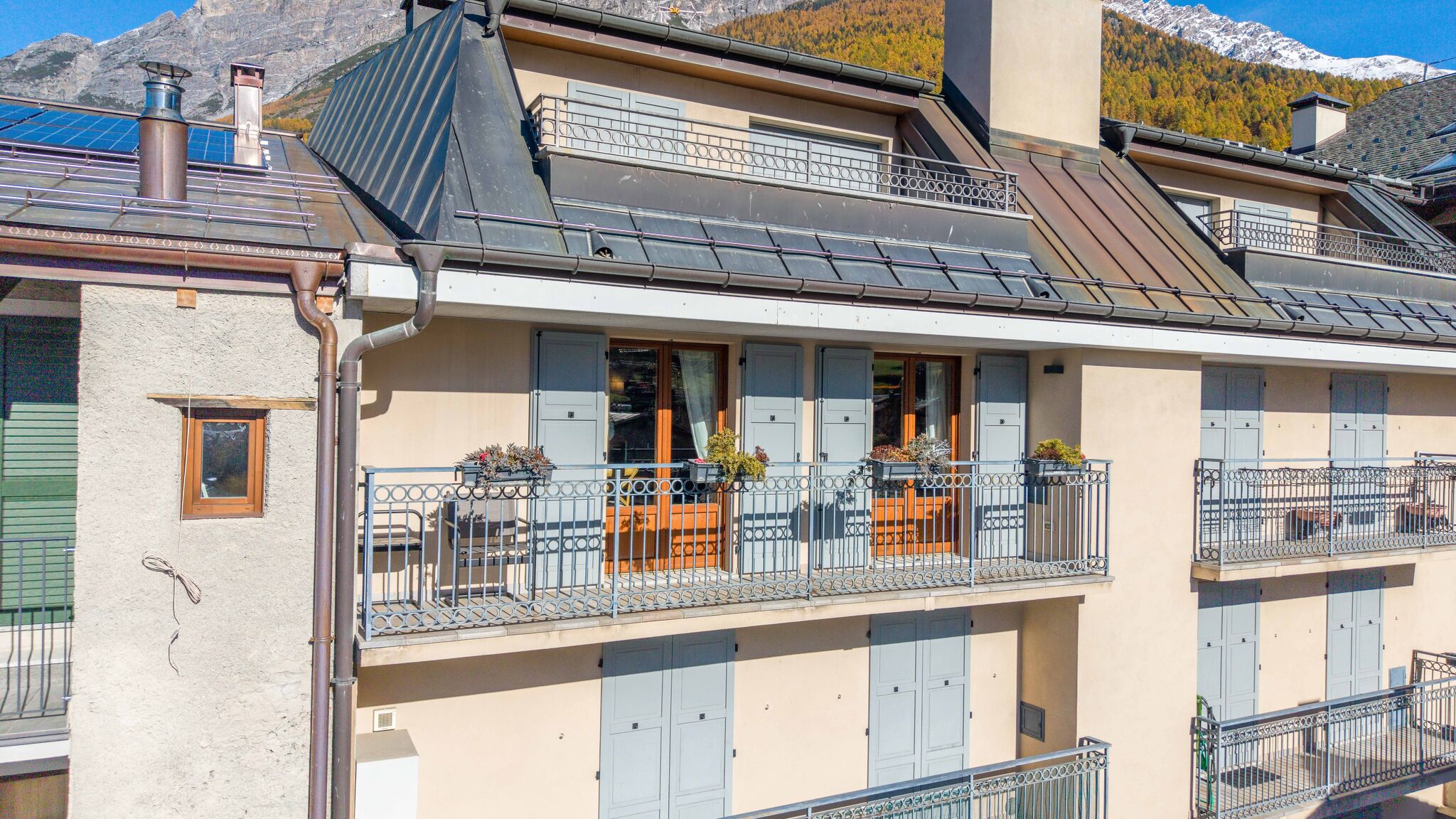 Italianway Bormio White Peak 77 – Panoramic Ski Slope Views