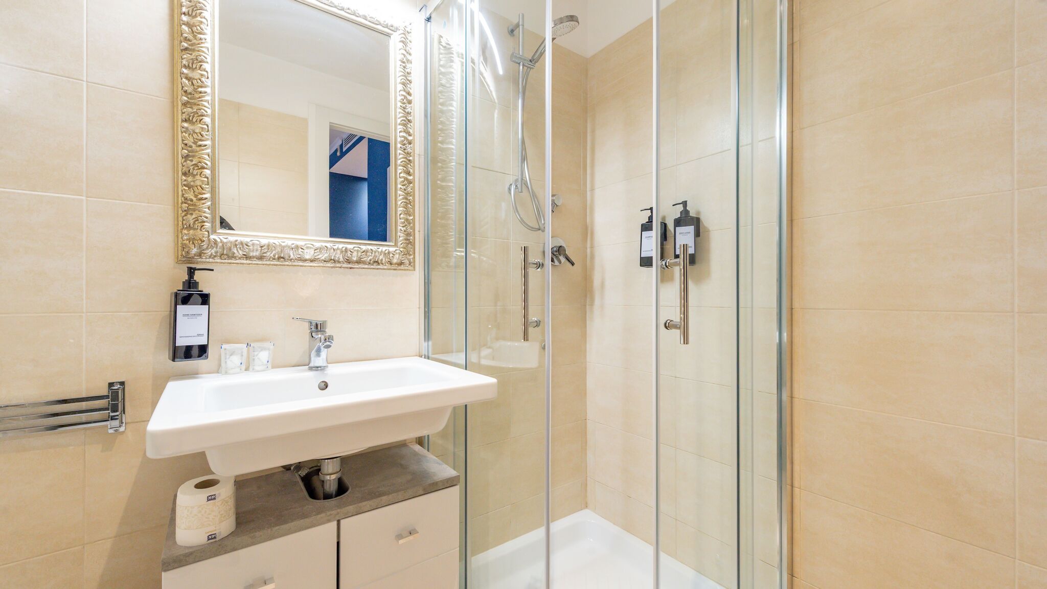 Italianway Roma Catone Vatican Suites by Ghor