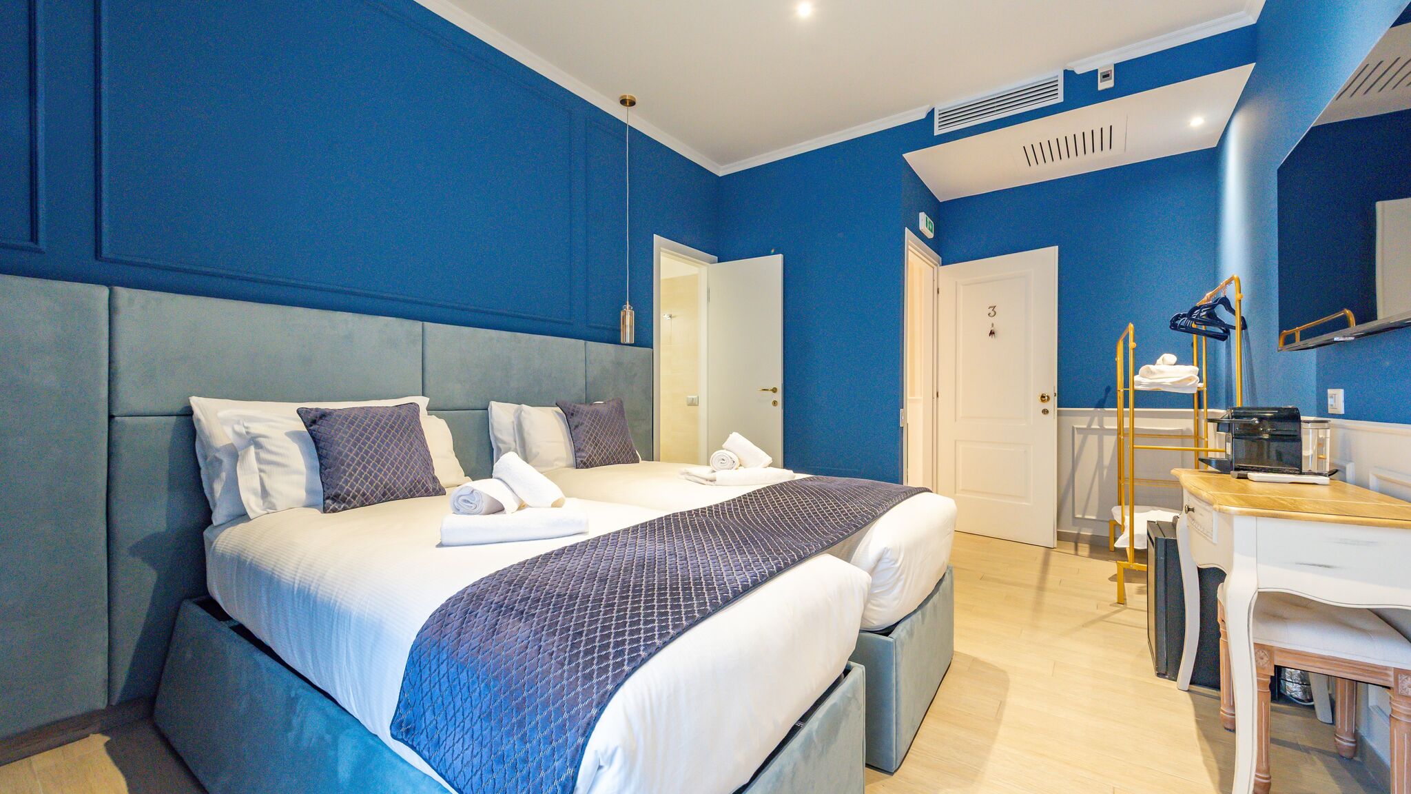 Italianway Roma Catone Vatican Suites by Ghor