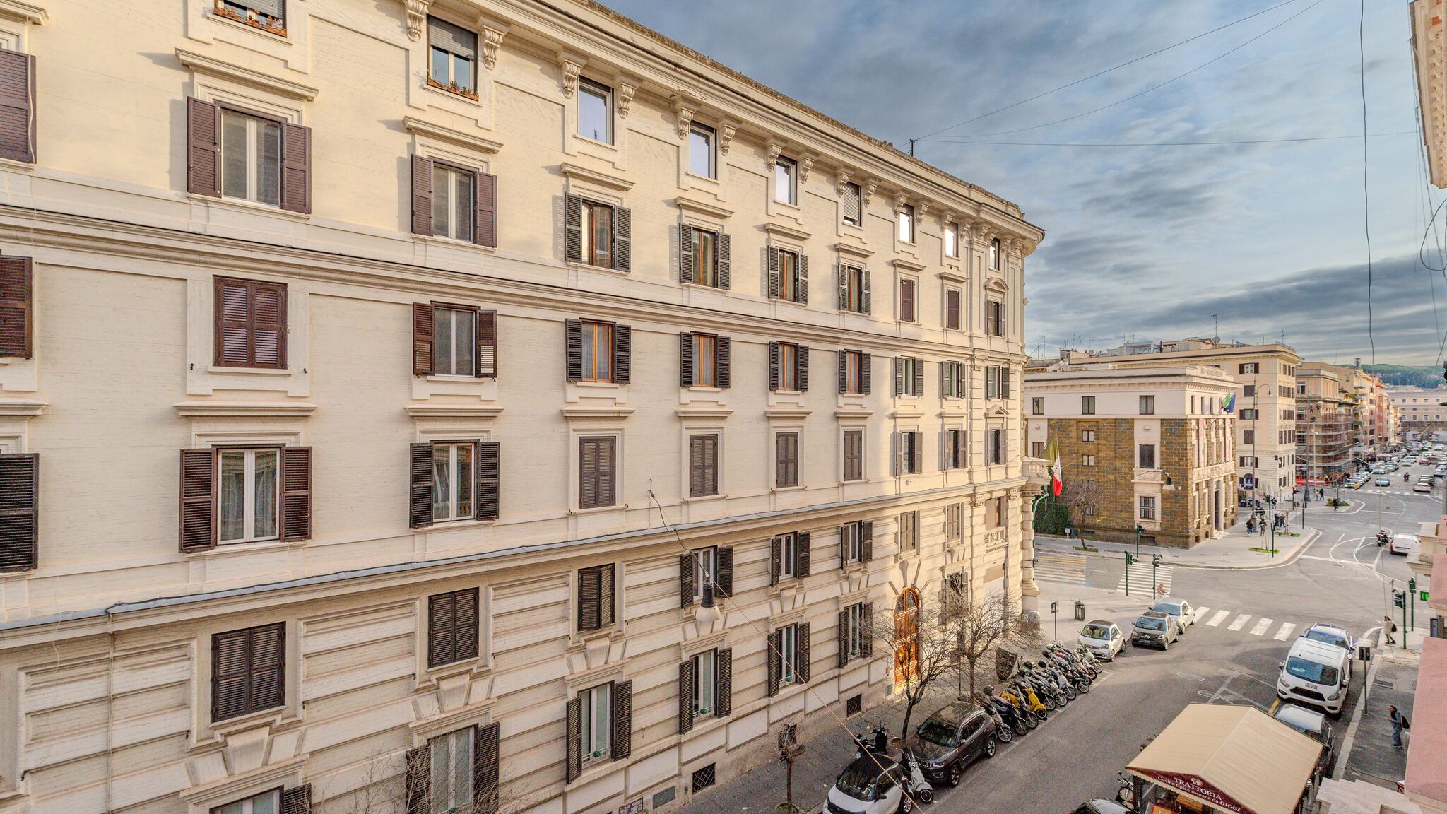 Italianway Roma Catone Vatican Suites - Camera 2 tripla by Ghor