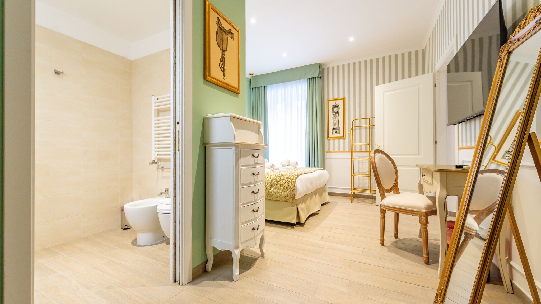 Italianway Roma Catone Vatican Suites - Camera 4 doppia by Ghor