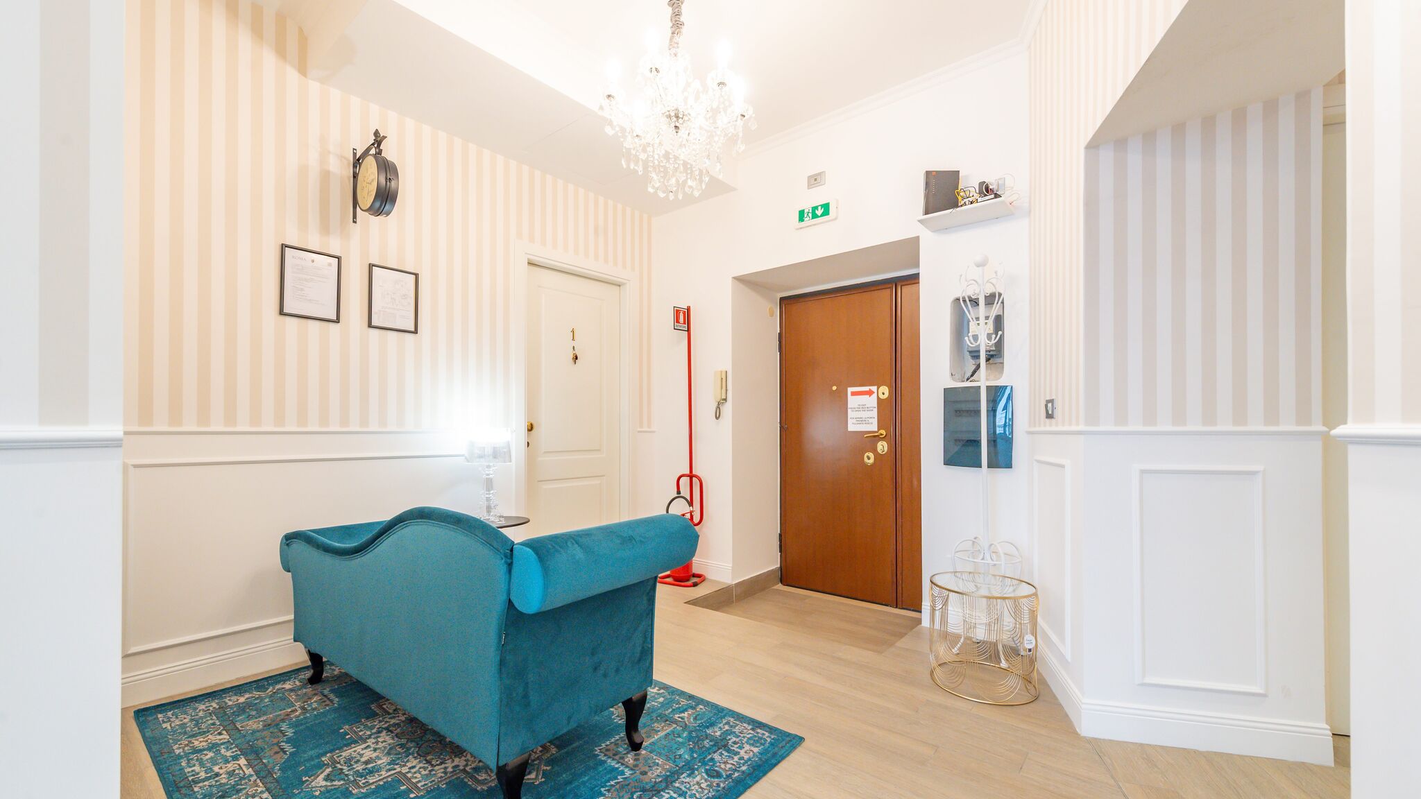 Italianway Roma Catone Vatican Suites - Camera 4 doppia by Ghor