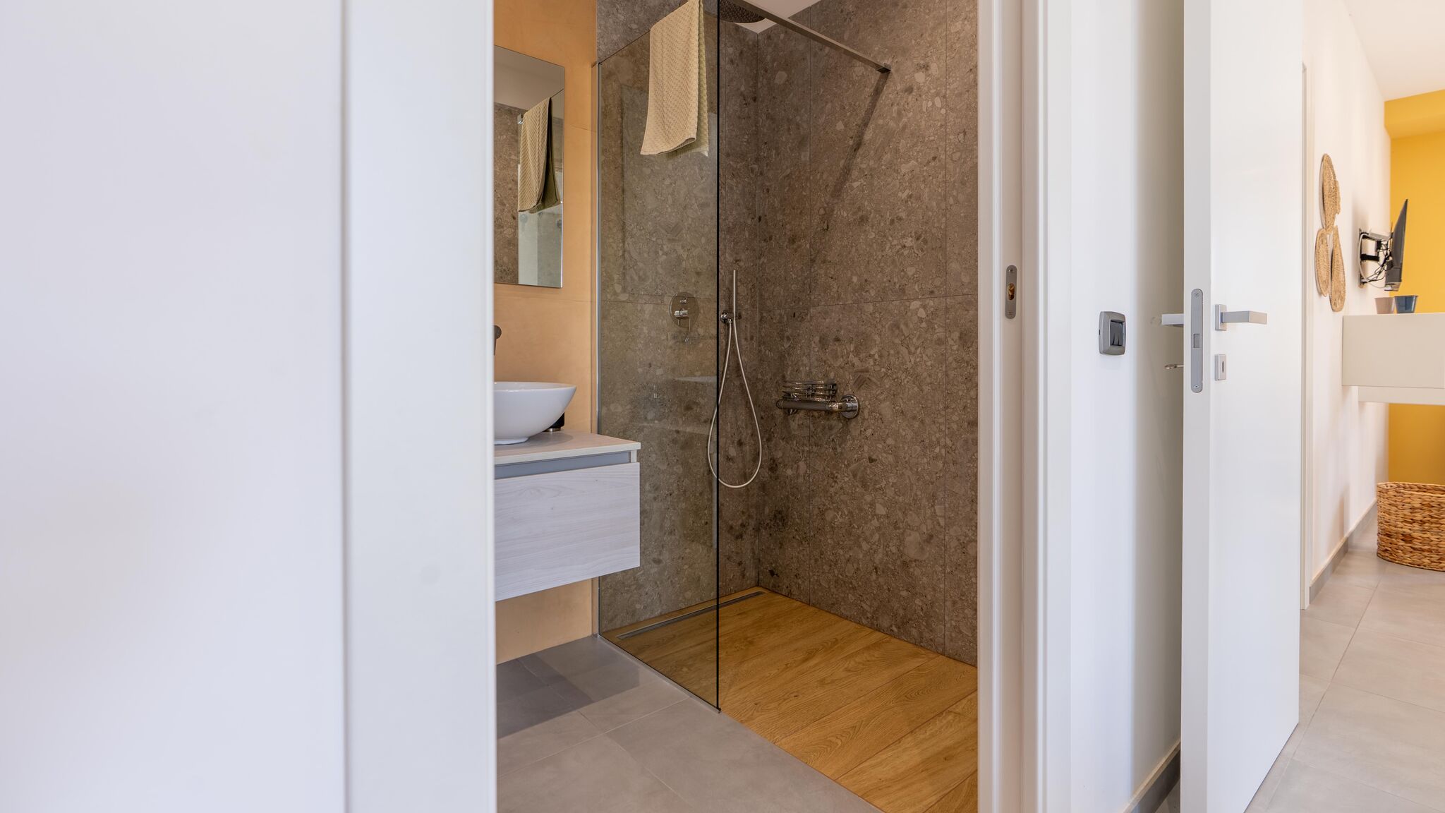 Italianway Ispica  Perla del Mare Gialla