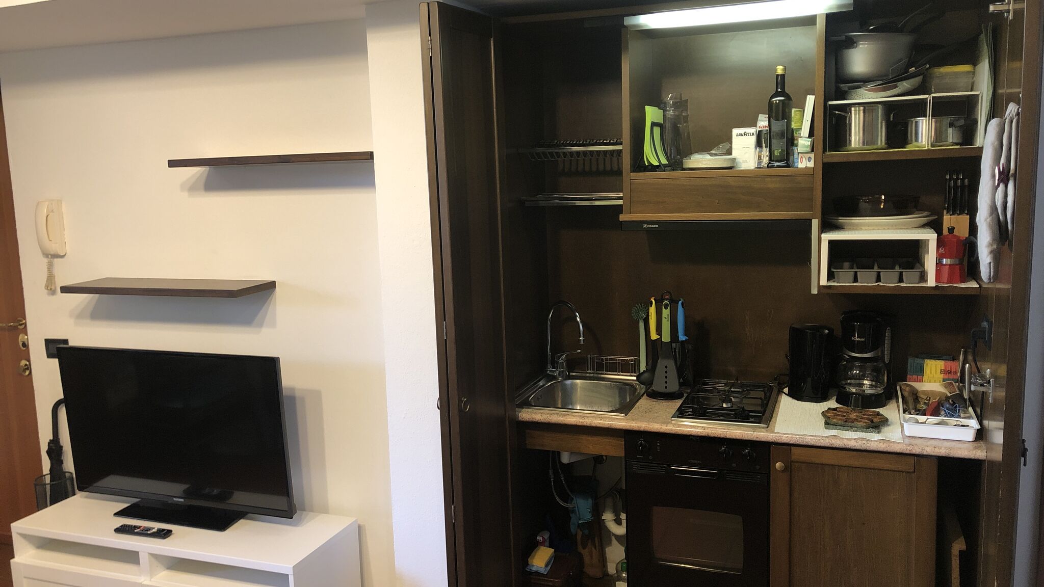 Italianway Milano Sage House