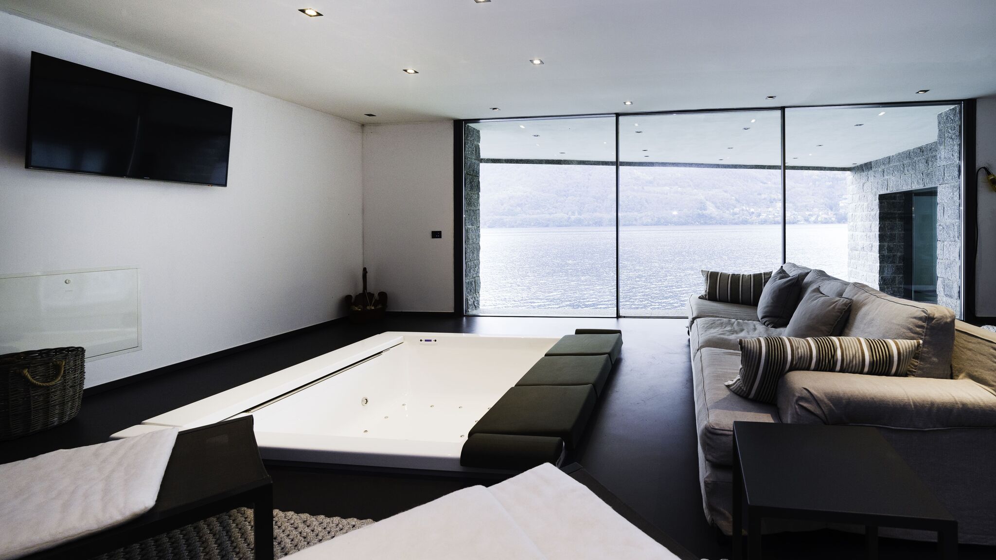 Italianway Brienno Villa Brisea by My Villa Collection 