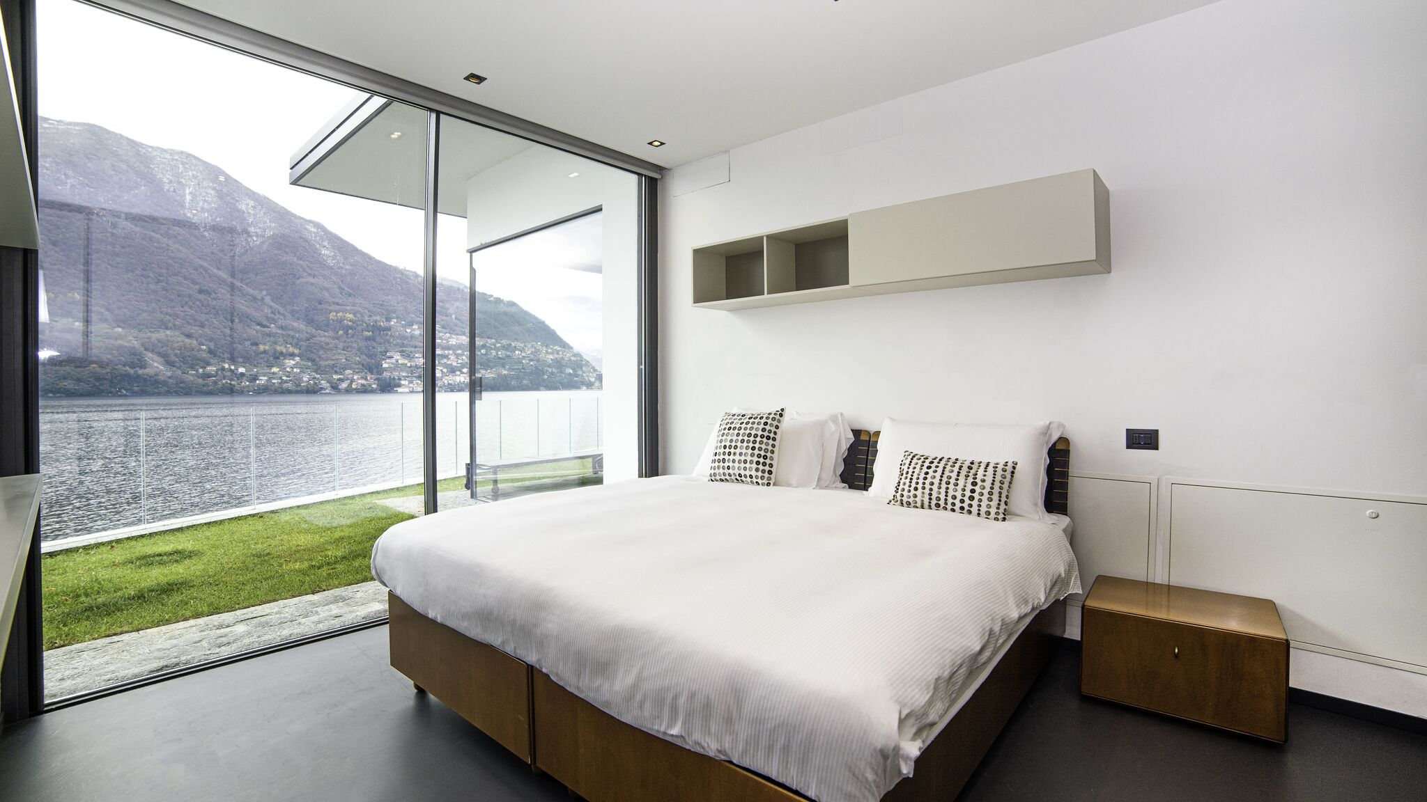 Italianway Brienno Villa Brisea by My Villa Collection 