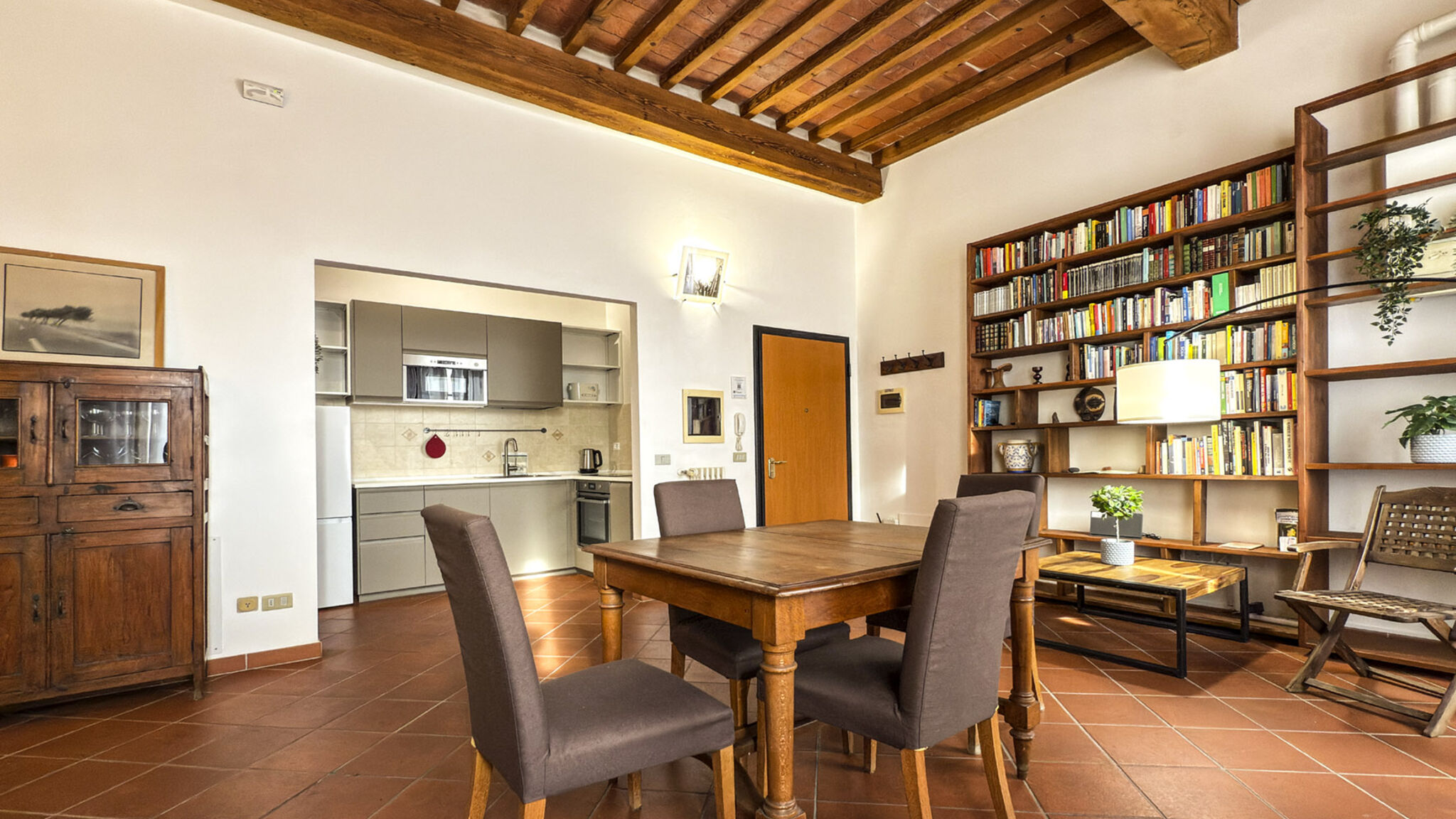 Italianway Livorno Travel Meditation House by Pleiades Home