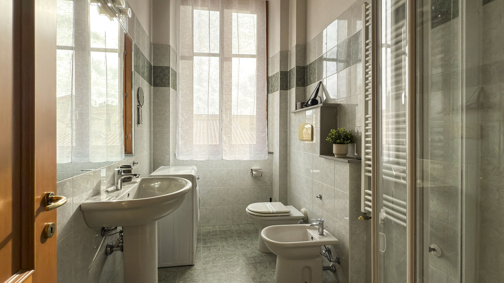 Italianway Livorno Travel Meditation House by Pleiades Home