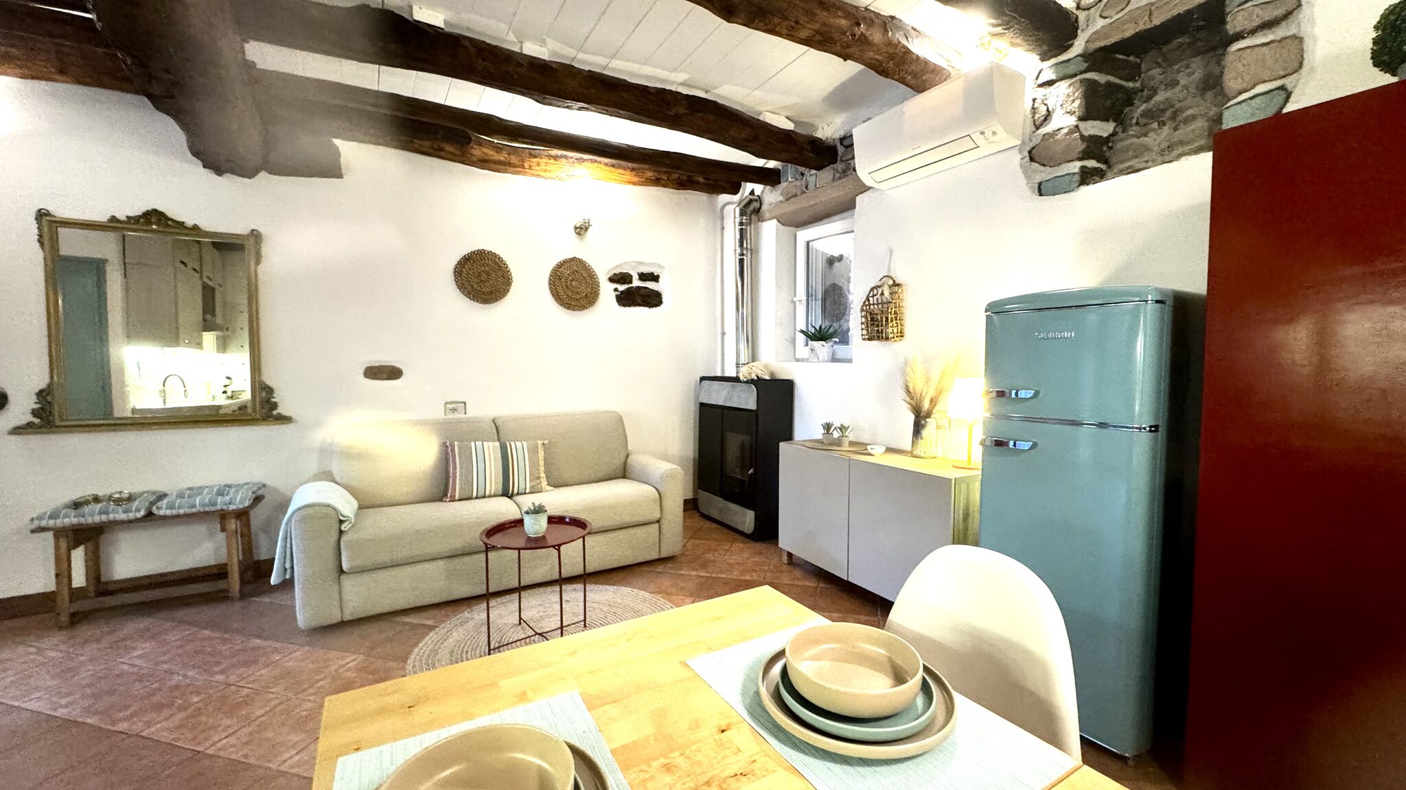 Italianway Colico Casa Zita Vista sul Lago di Como, A/C charme