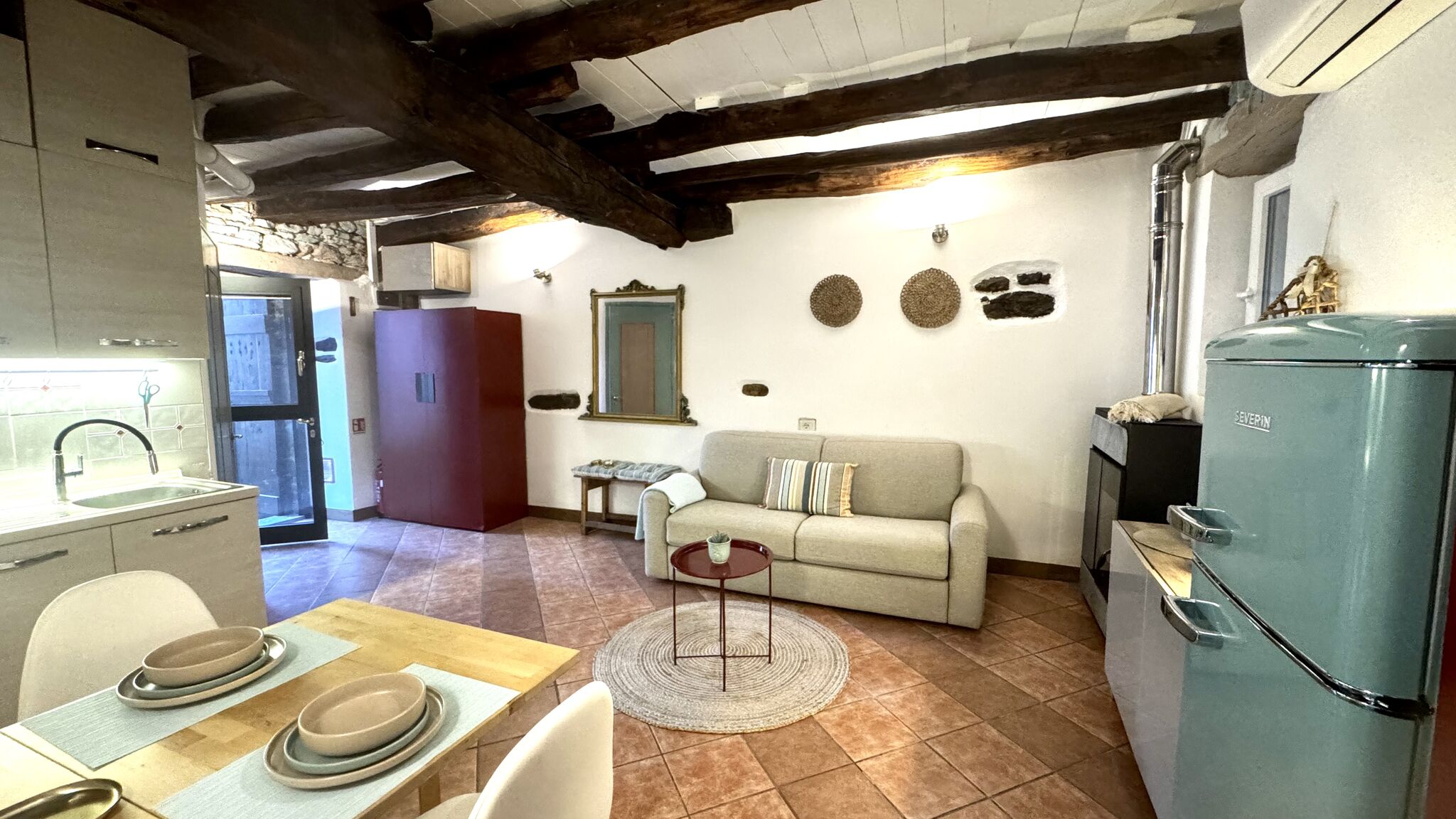 Italianway Colico Casa Zita Vista sul Lago di Como, A/C charme