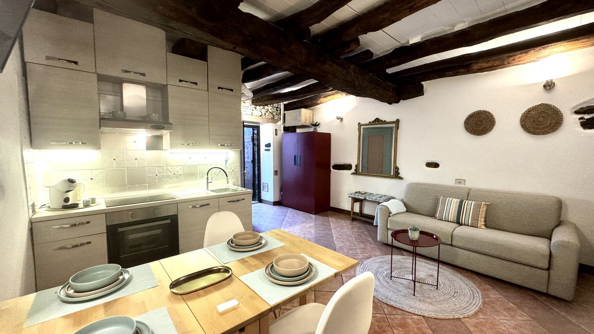 Italianway Colico Casa Zita Vista sul Lago di Como, A/C charme