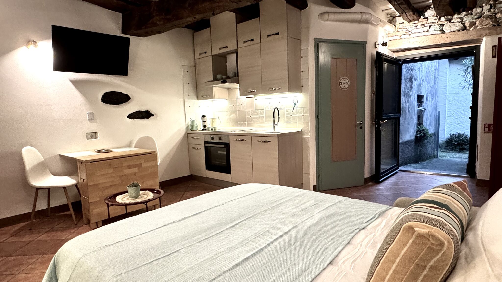 Italianway Colico Casa Zita Vista sul Lago di Como, A/C charme