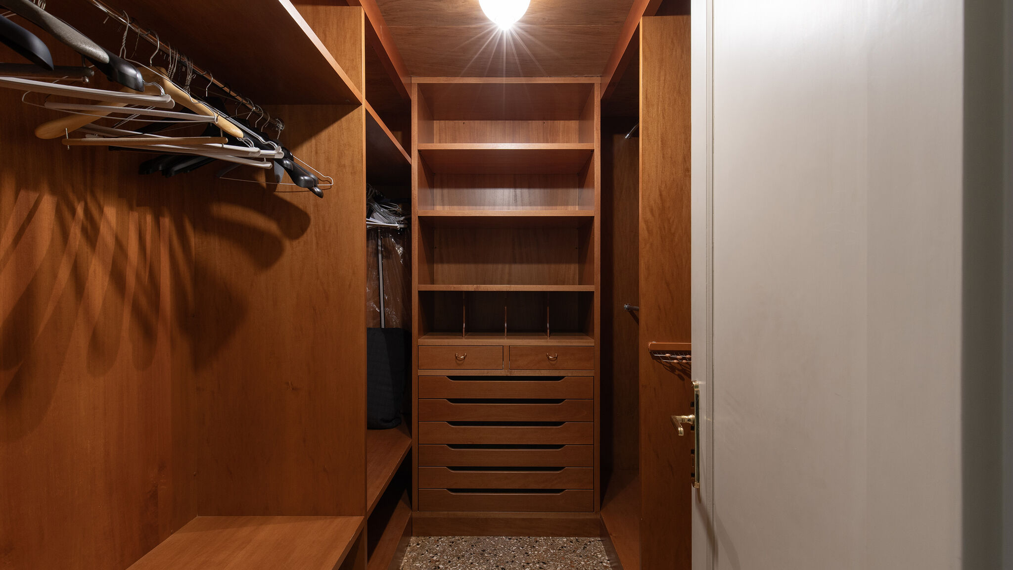 Italianway Venezia Fortuny 3967 Luxury suites & wine