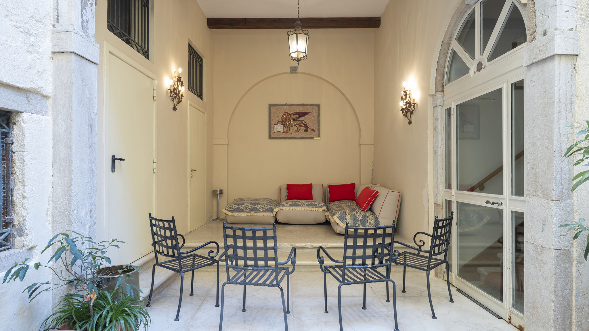 Italianway Venezia Fortuny 3967 Luxury suites & wine