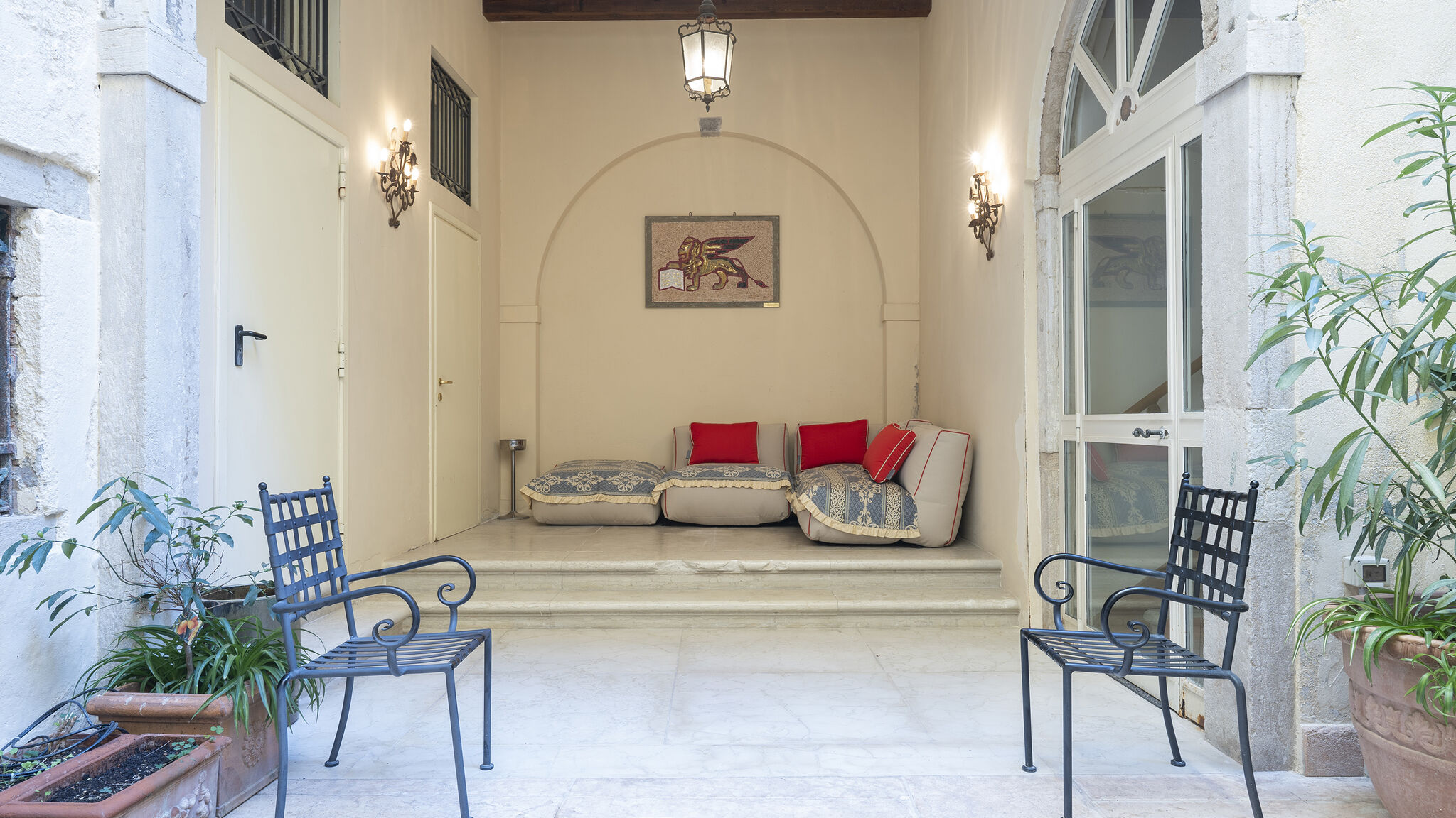 Italianway Venezia Fortuny 3967 Luxury suites & wine