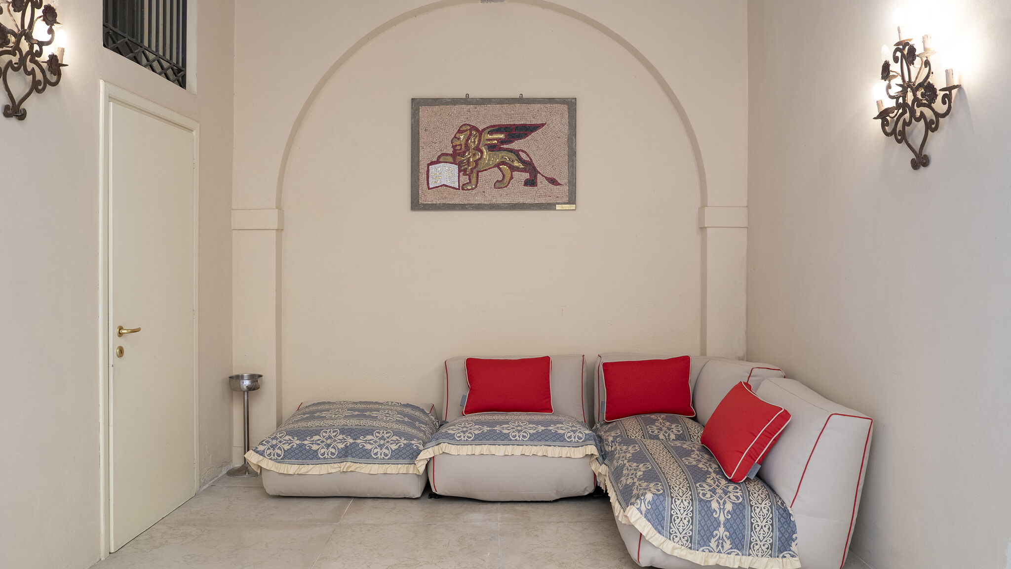 Italianway Venezia Fortuny 3967 Luxury suites & wine