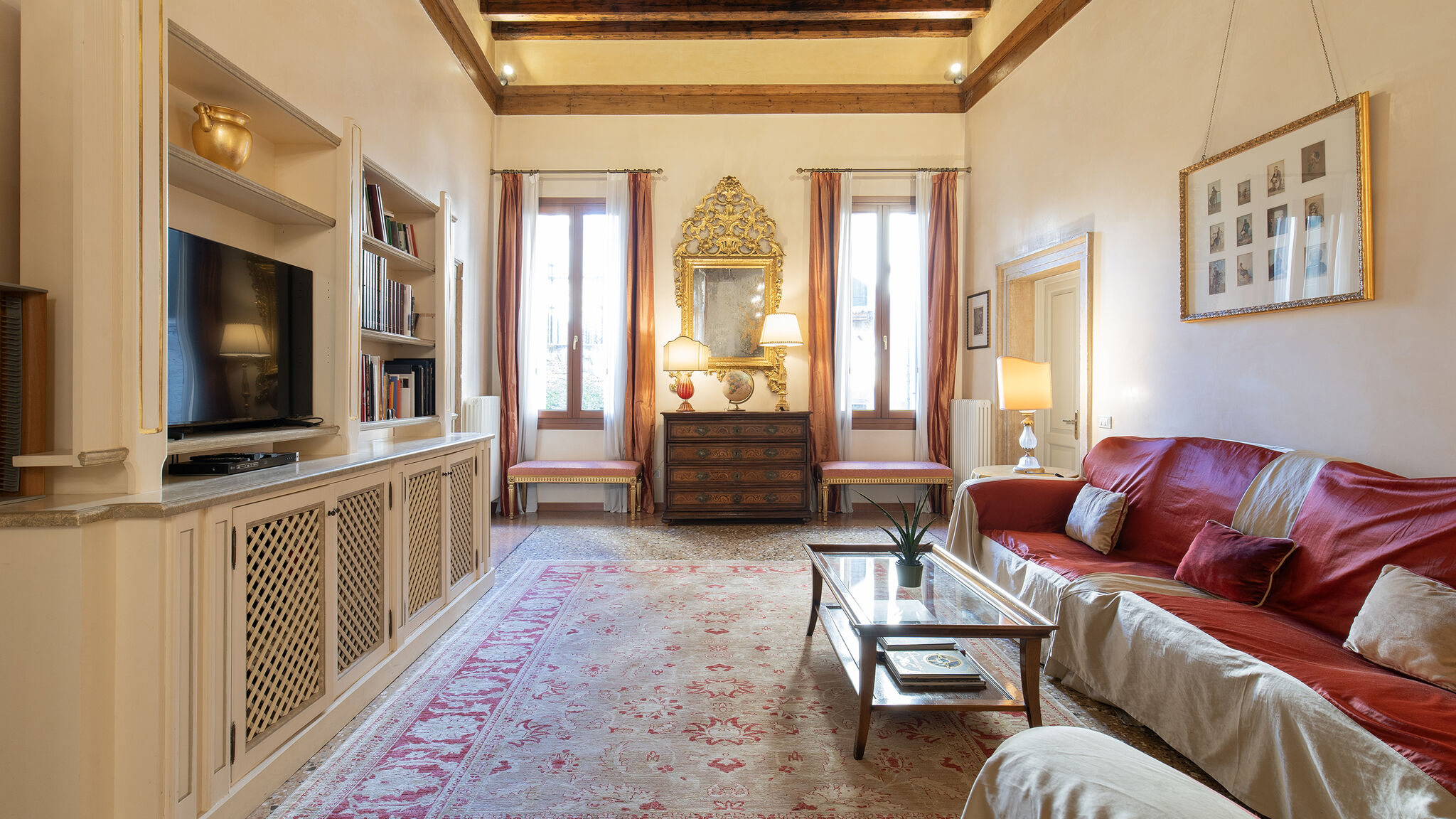 Italianway Venezia Fortuny 3967 Luxury suites & wine