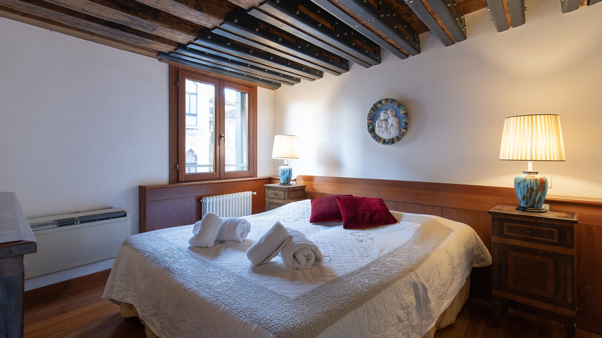 Italianway Venezia Fortuny 3967 Luxury suites & wine