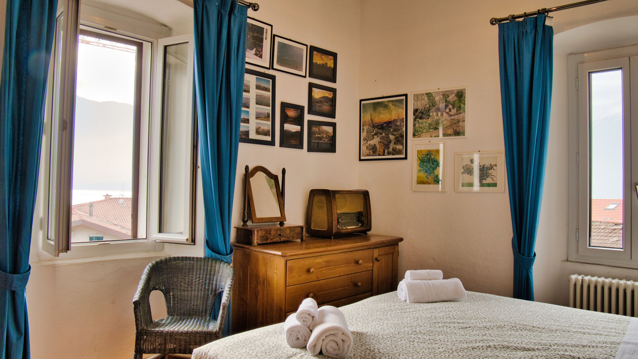 Italianway Domaso Family typical house in historic center 