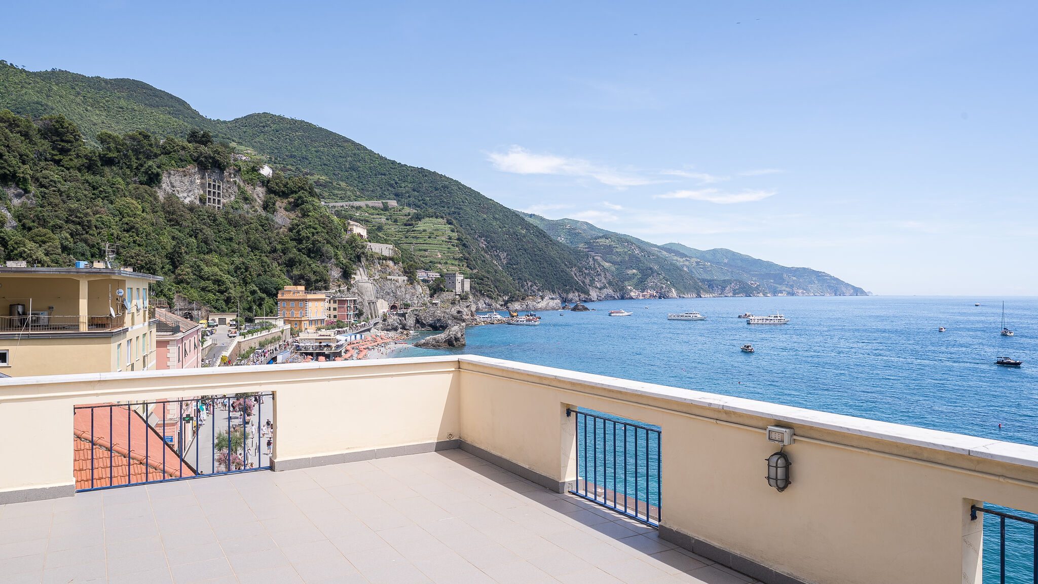 Italianway Monterosso al Mare Villa Ferrer Best view of the sea and the 5terre