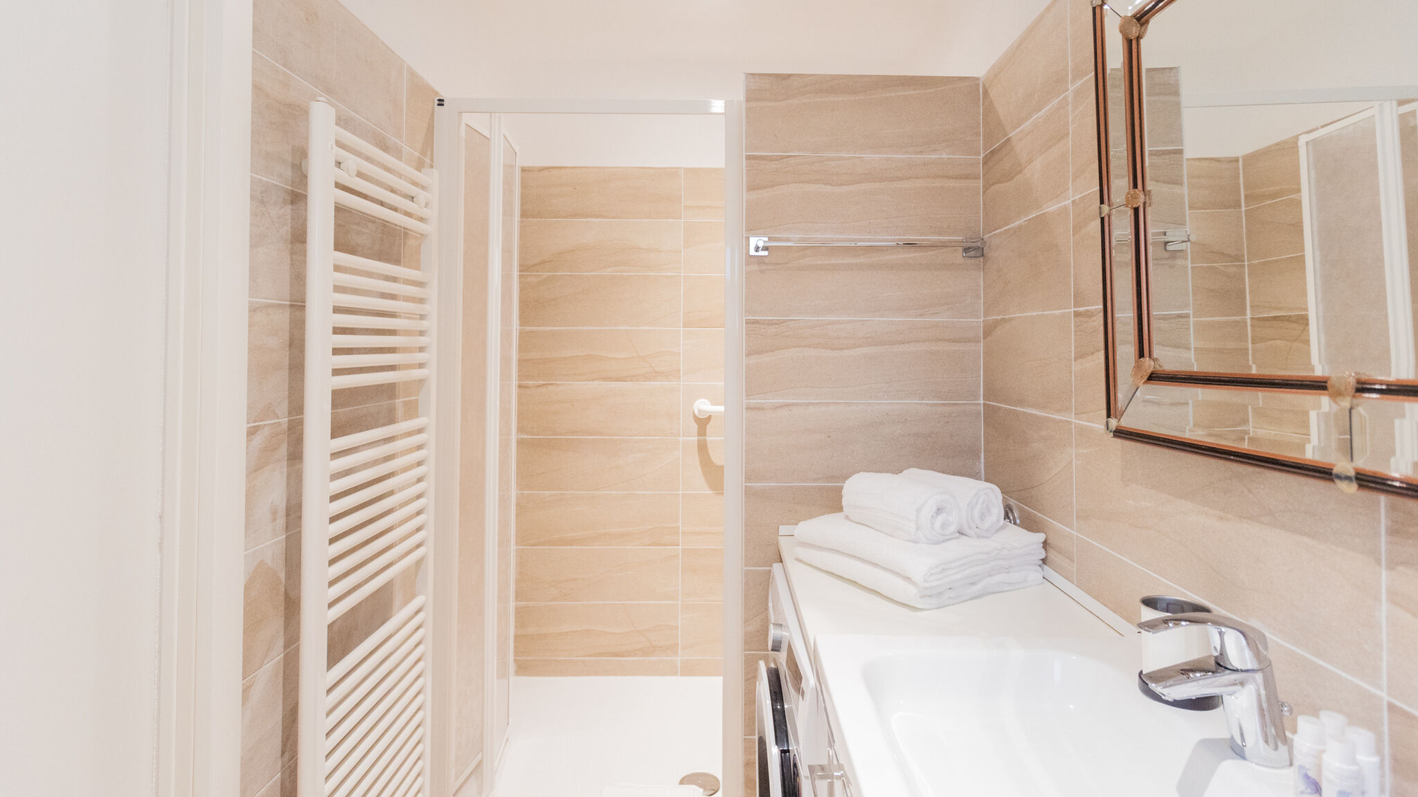 Italianway Como Da Pia in Historycal Como City Centre