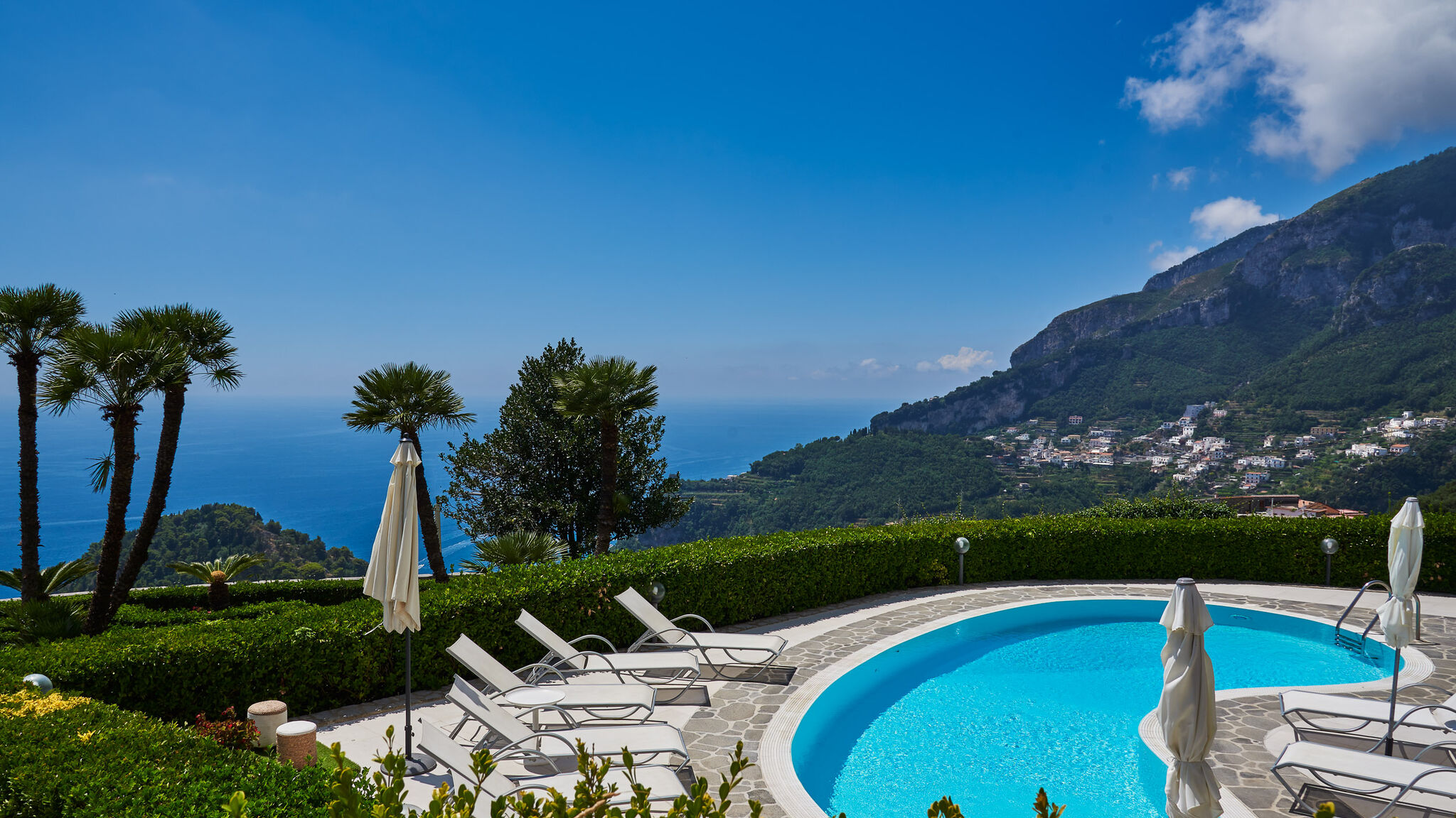 Italianway Scala Villa Morgana by My Villa Collection 