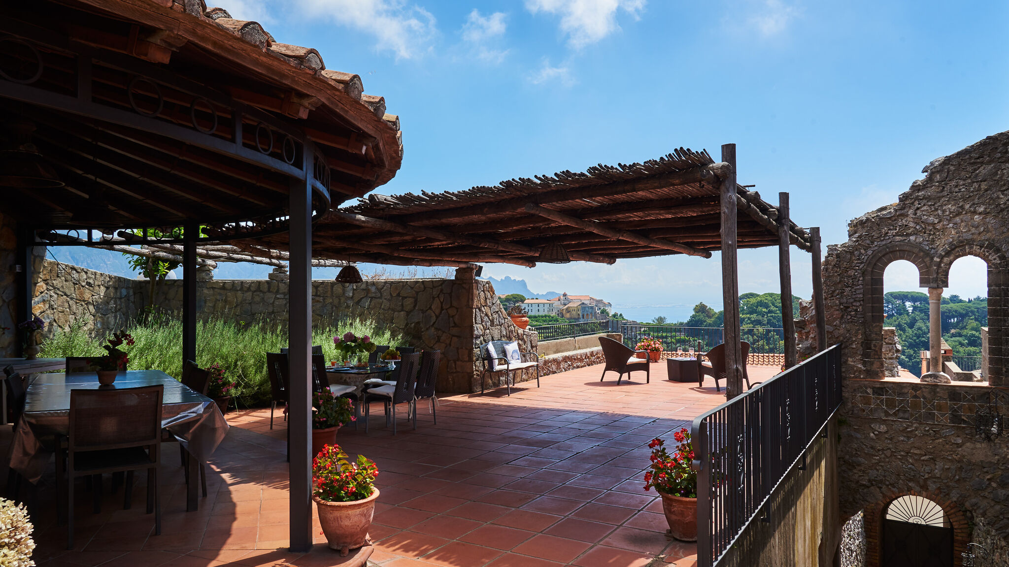 Italianway Scala Villa Morgana by My Villa Collection 