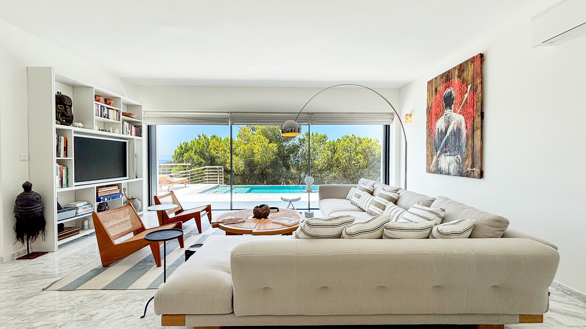 Italianway Ermionida Kilada on the rocks