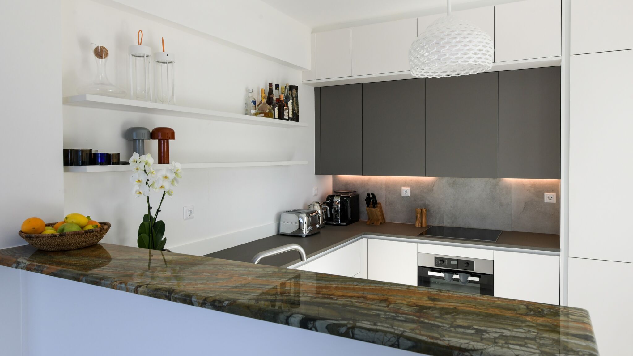 Italianway Ermionida Kilada on the rocks