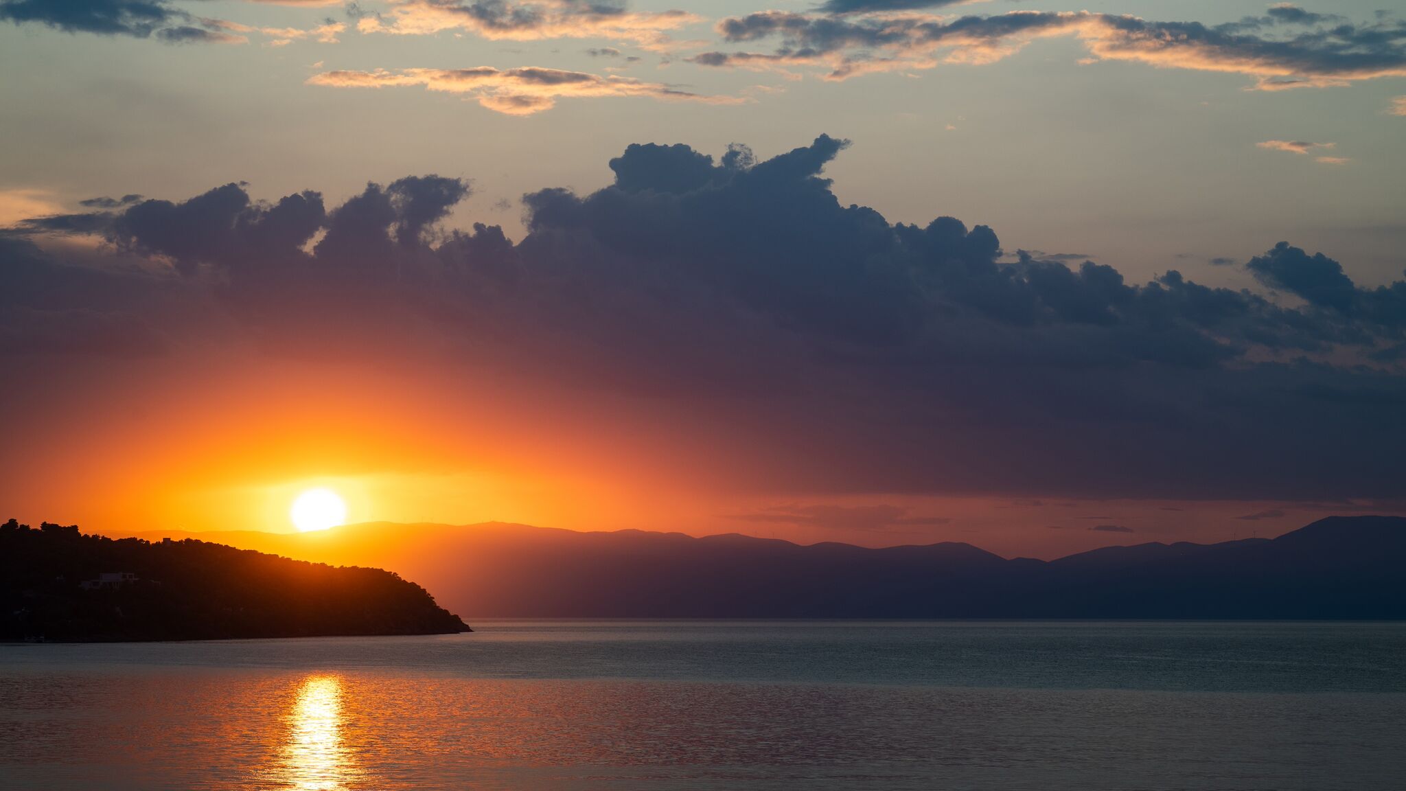 Italianway Ermionida Kilada on the rocks