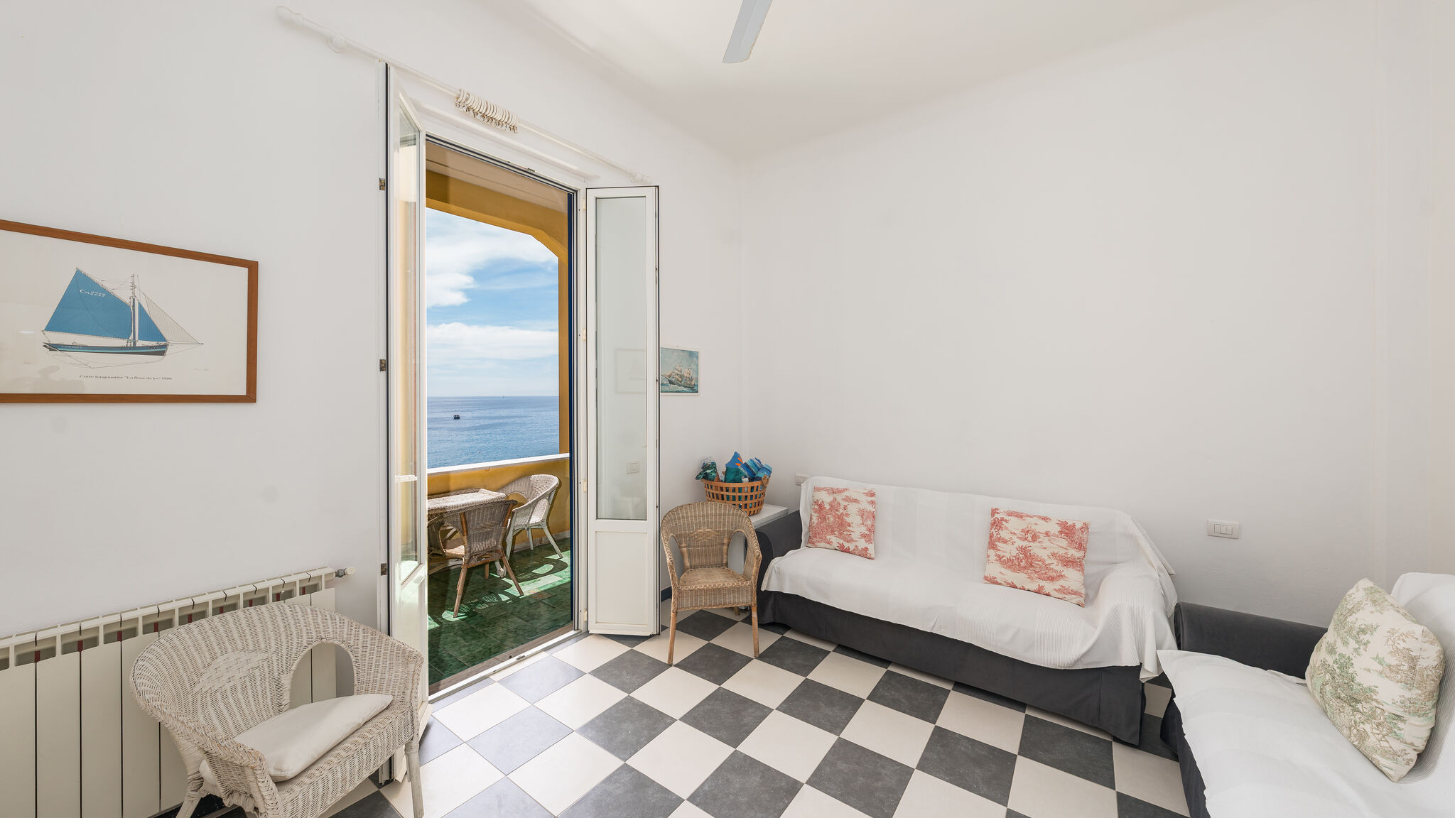 Italianway Monterosso al Mare Bouganville House in the center - amazing sea view