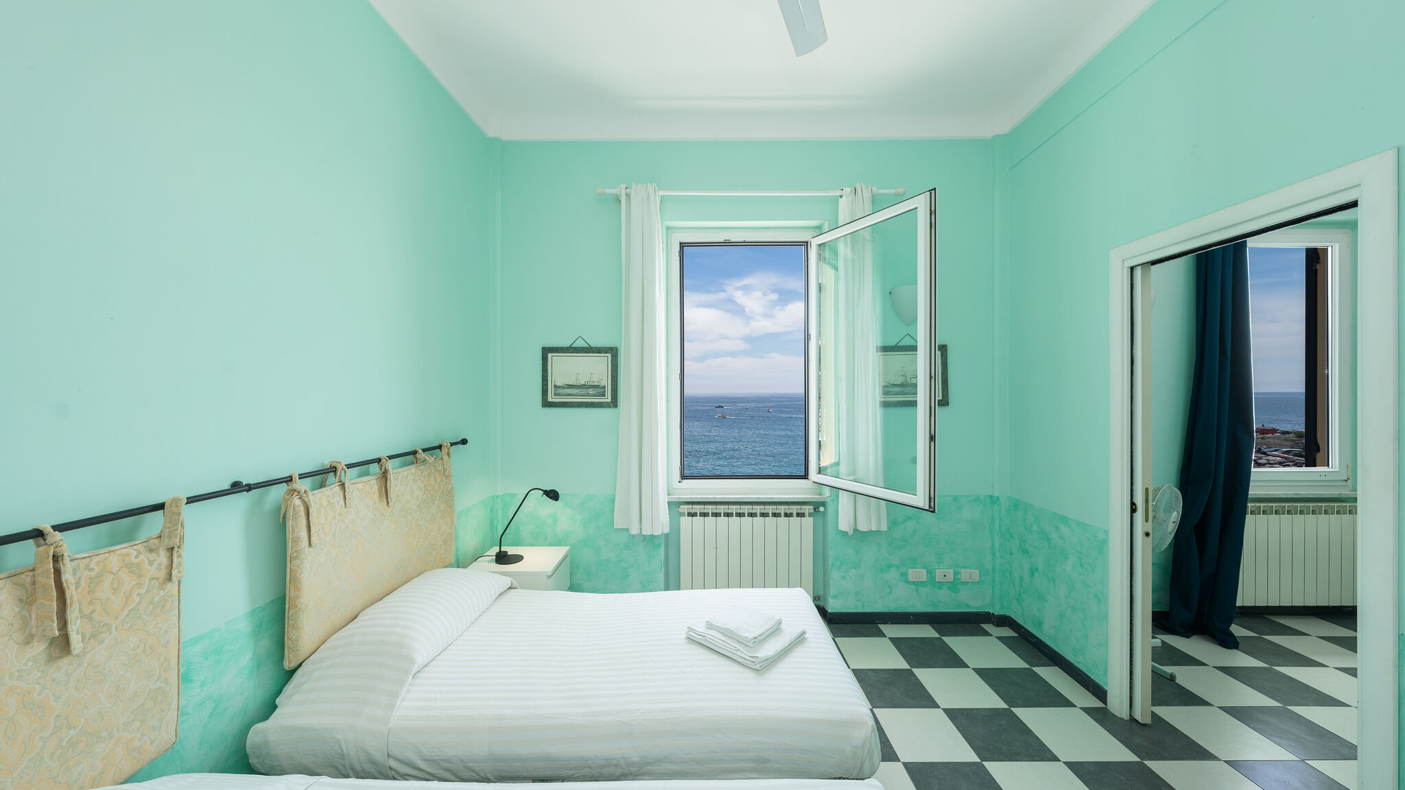 Italianway Monterosso al Mare Bouganville House in the center - amazing sea view