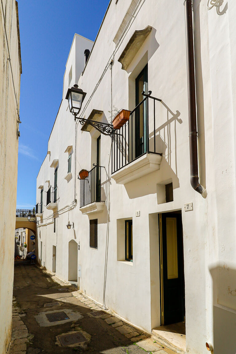 Italianway Parabita Luna e Basilico by Casa di Marco