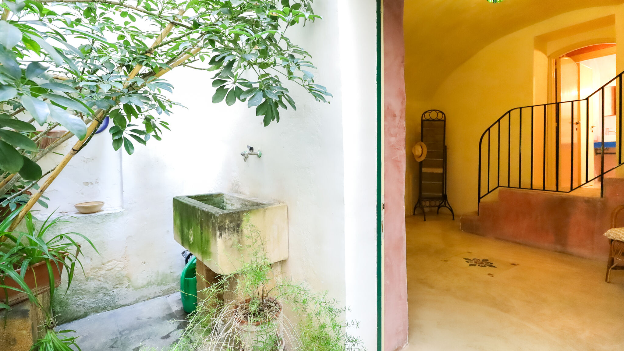 Italianway Parabita Luna e Basilico by Casa di Marco