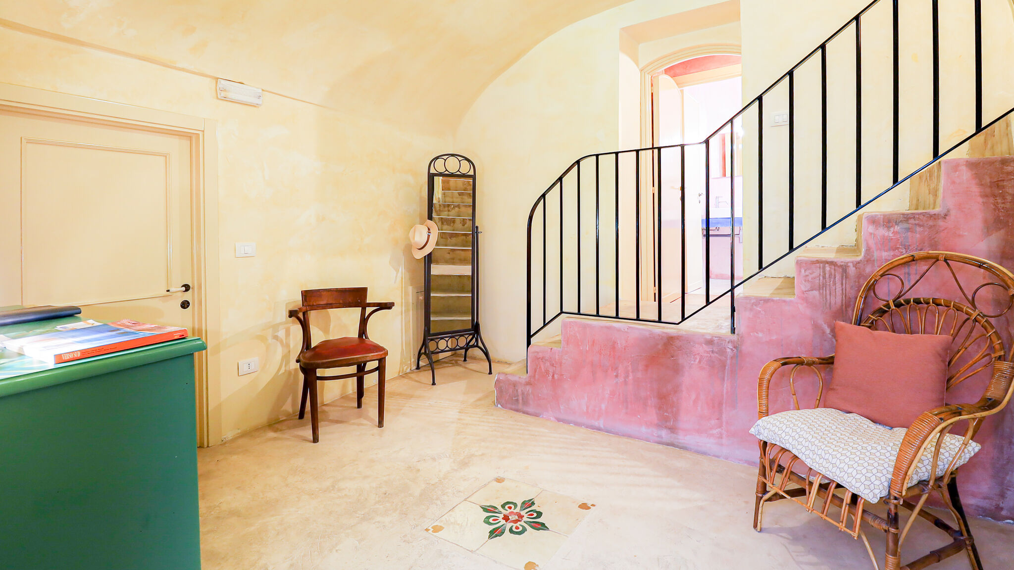 Italianway Parabita Luna e Basilico by Casa di Marco