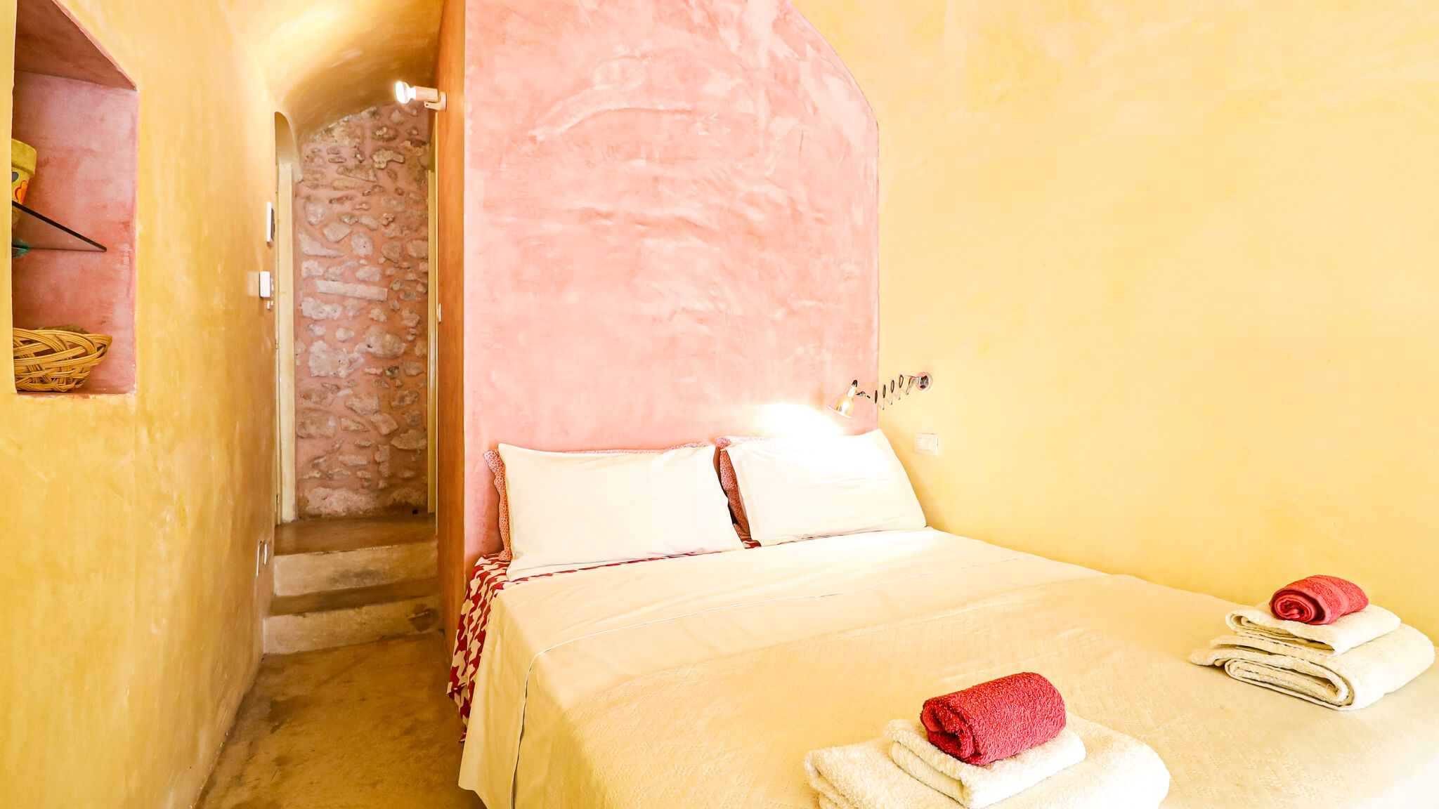 Italianway Parabita Luna e Basilico by Casa di Marco