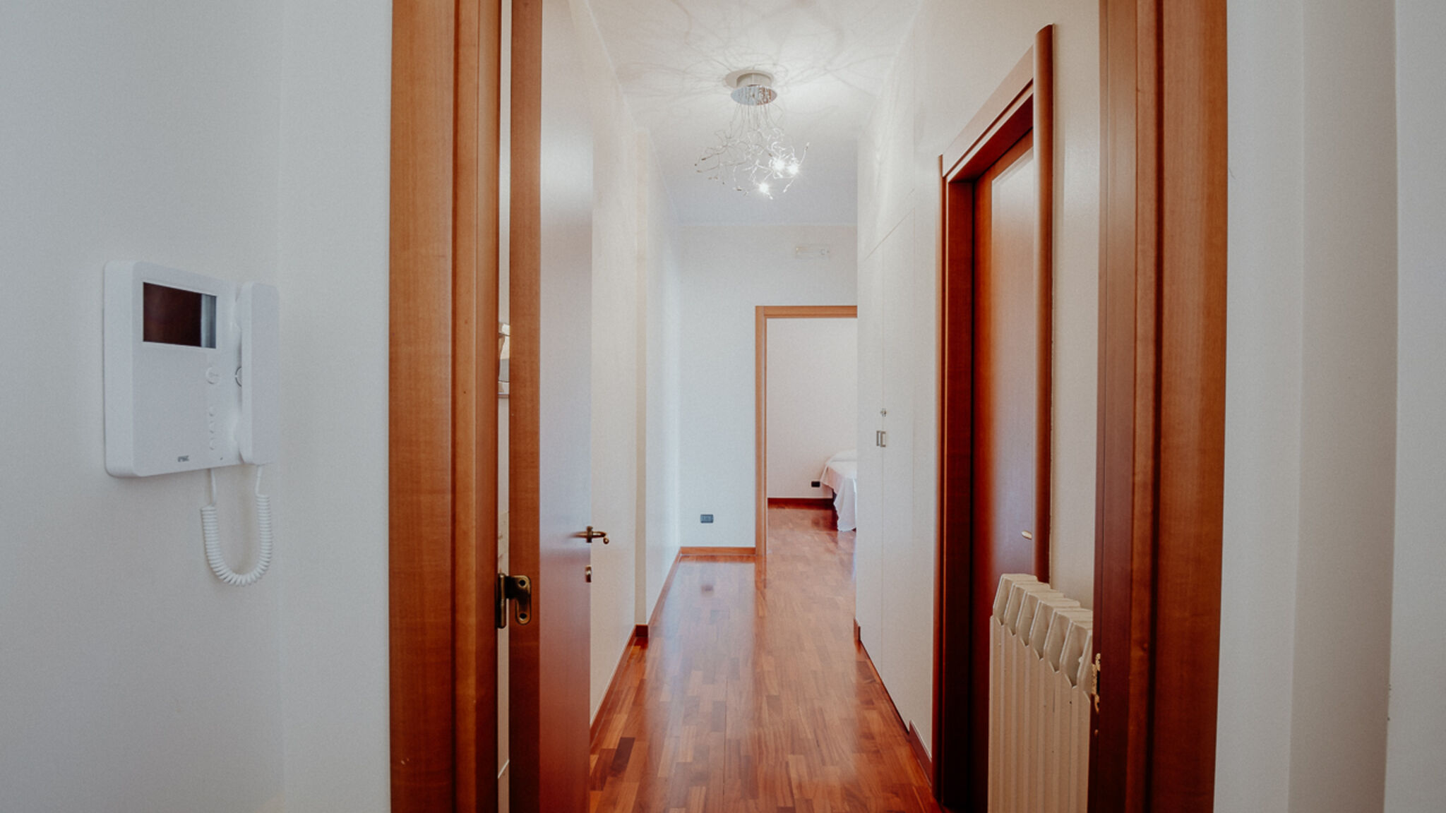 Italianway Monopoli La Gemma Rossa by Monholiday