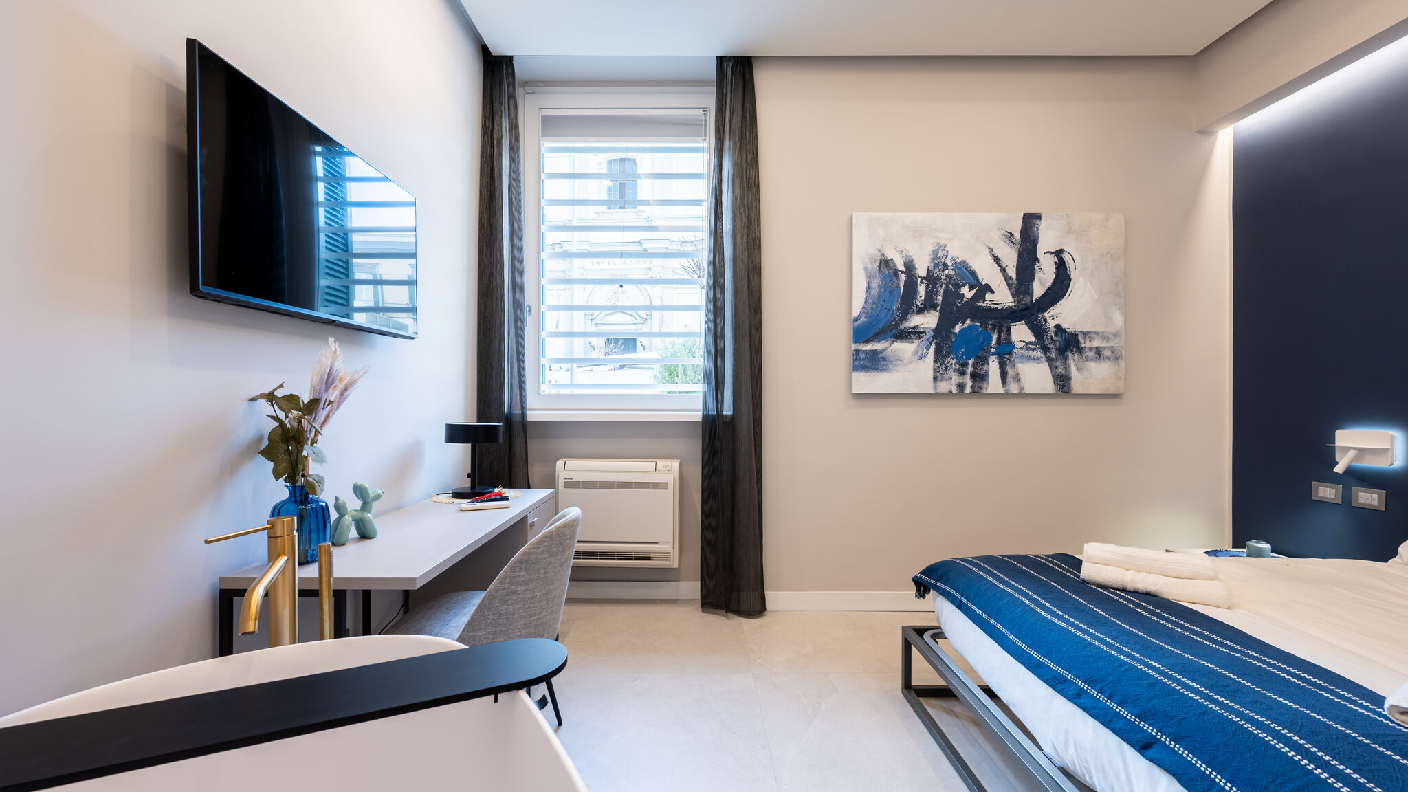 Italianway Napoli Plebiscito Luxury Guest House