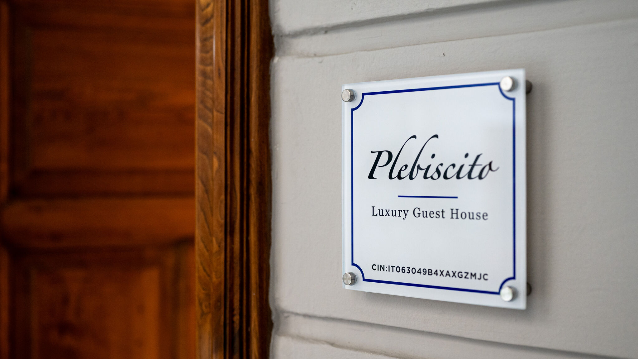Italianway Napoli Plebiscito Luxury Guest House