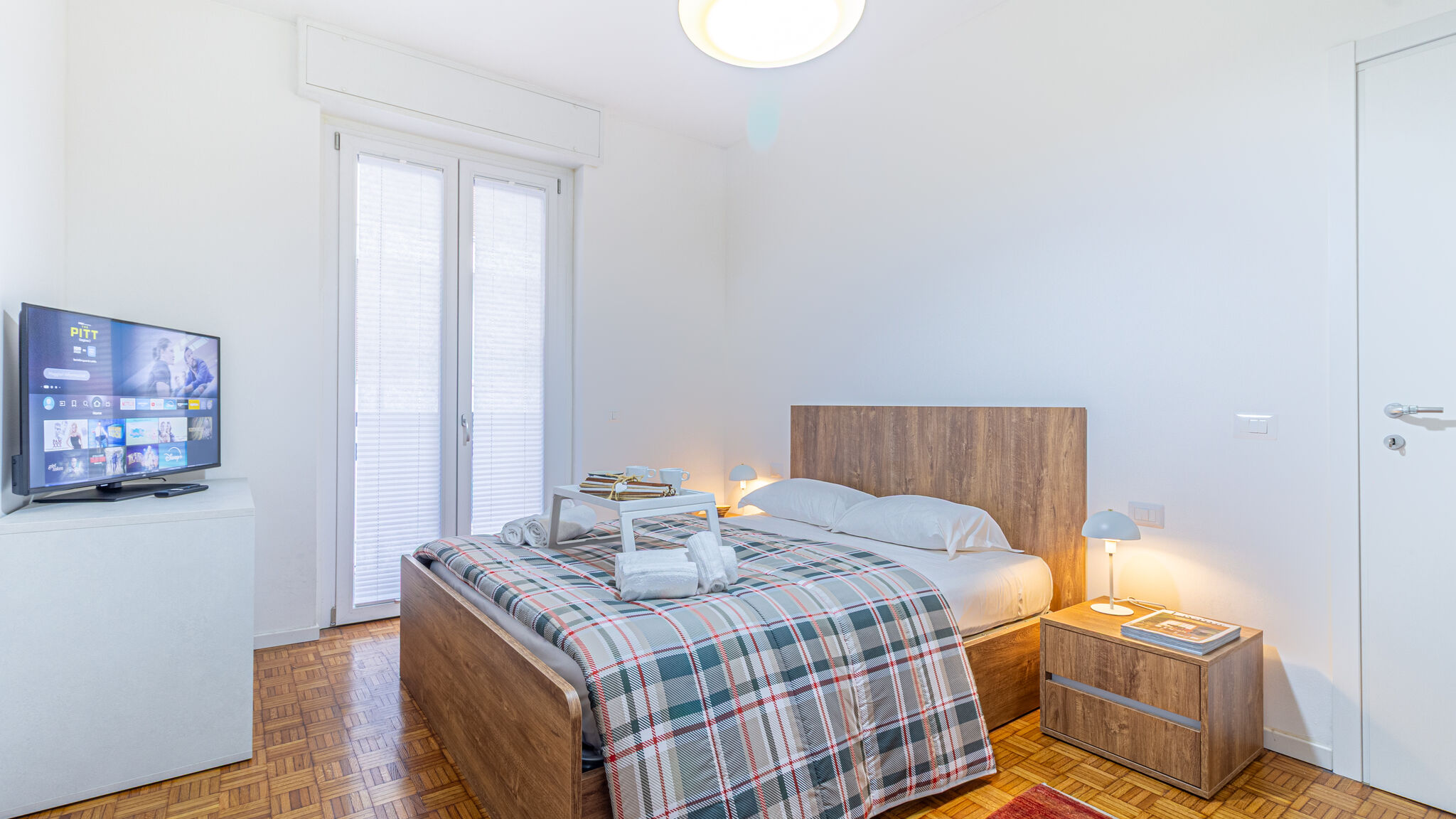 Italianway Milano Acquabella apartment by Houset