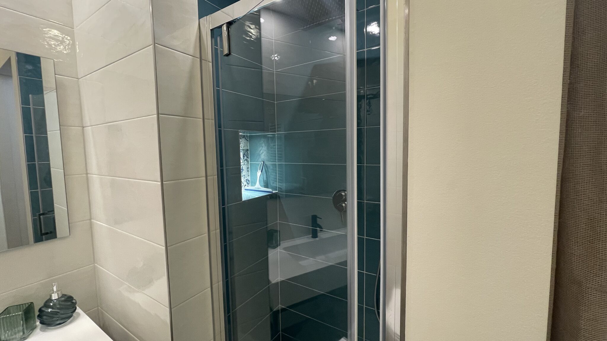 Italianway Bergamo Emerald BGY Charme Suite