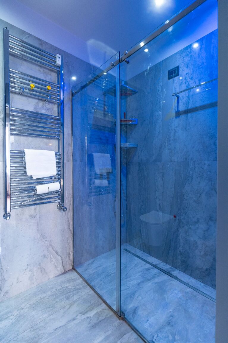 Italianway Milano Scipioni Metro Grand Apartment – 8 Guests & Wi-Fi